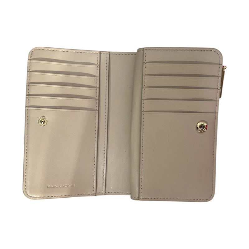 MARC JACOBS/Bifold Wallet/Beige/Leather/S120L01FA21