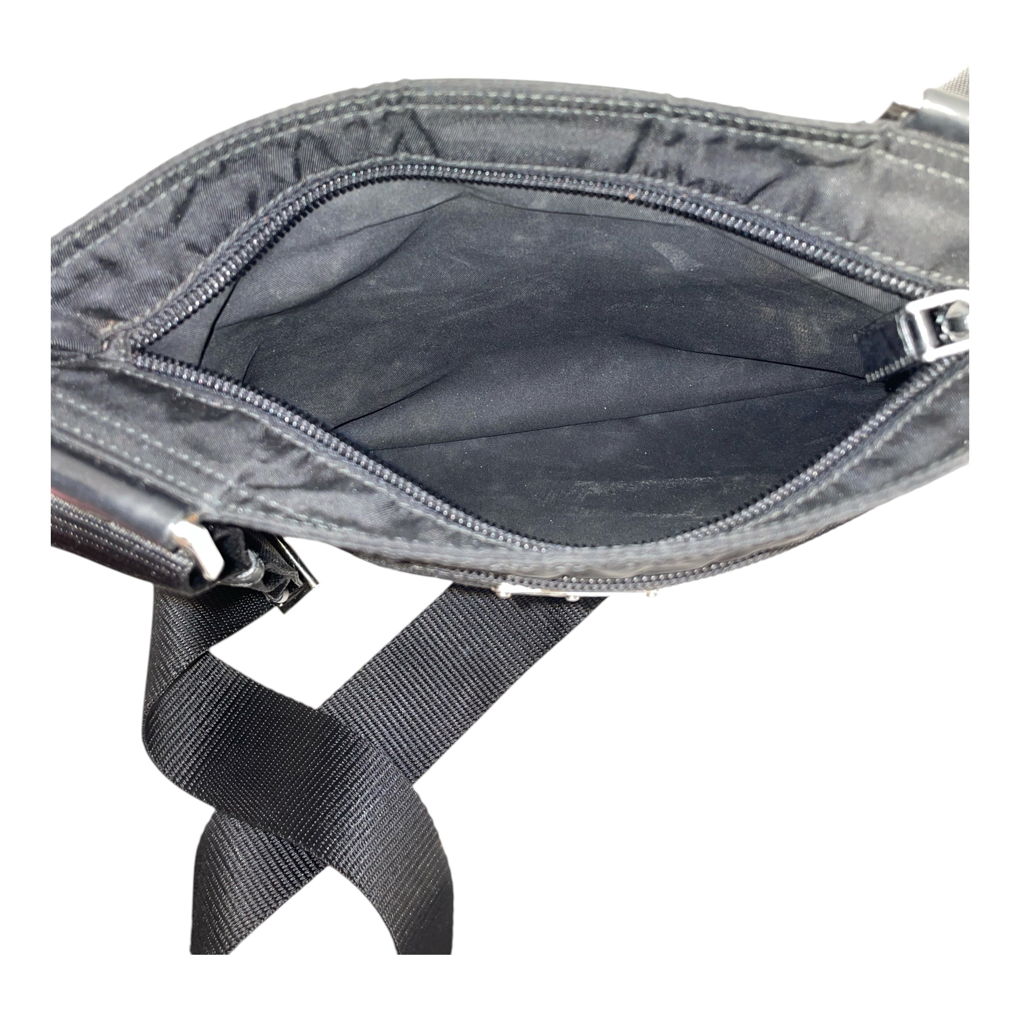 PRADA/Cross Body Bag/Nylon/BLK/flat messenger view 3