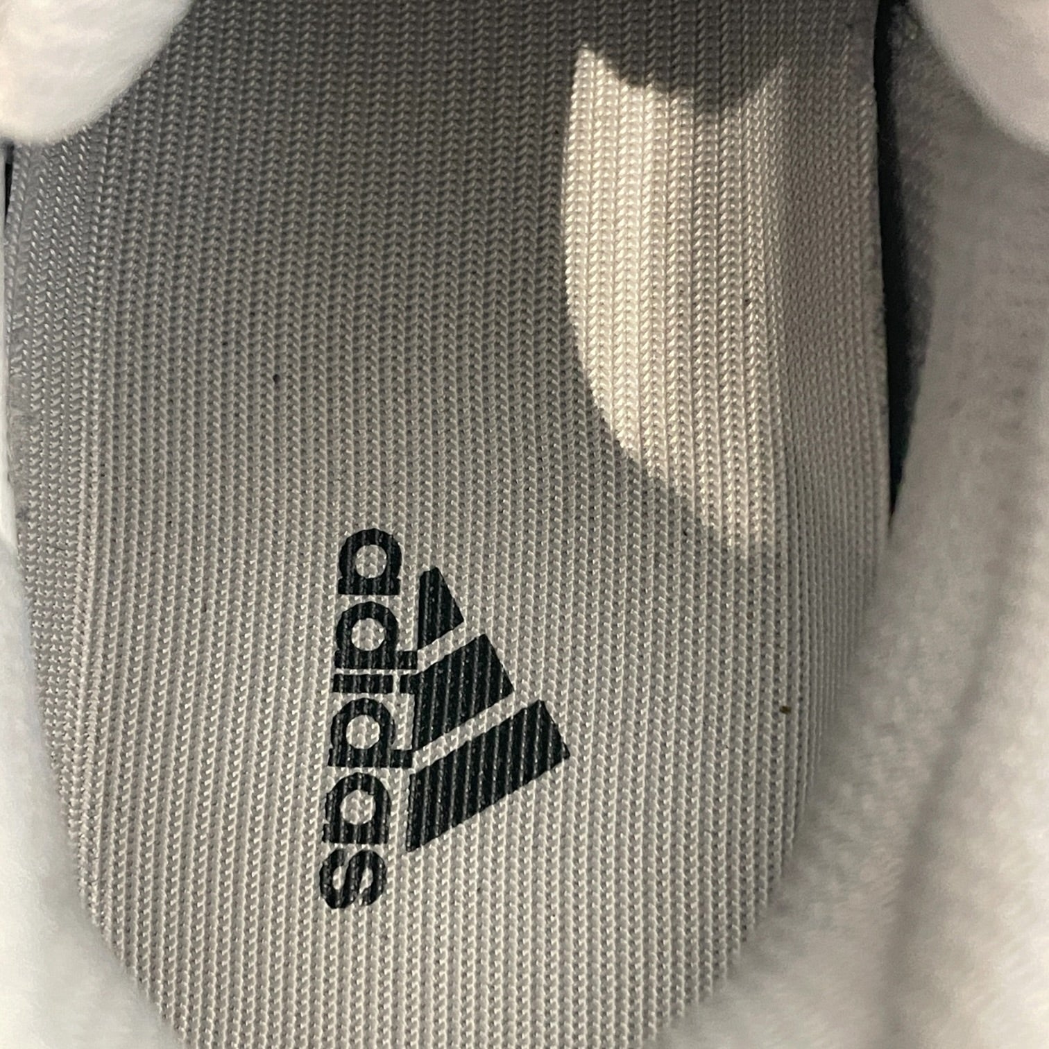adidas/Low-Sneakers/US 10/Leather/MLT/Yeezy Boost 700 'Wave Runner view 3