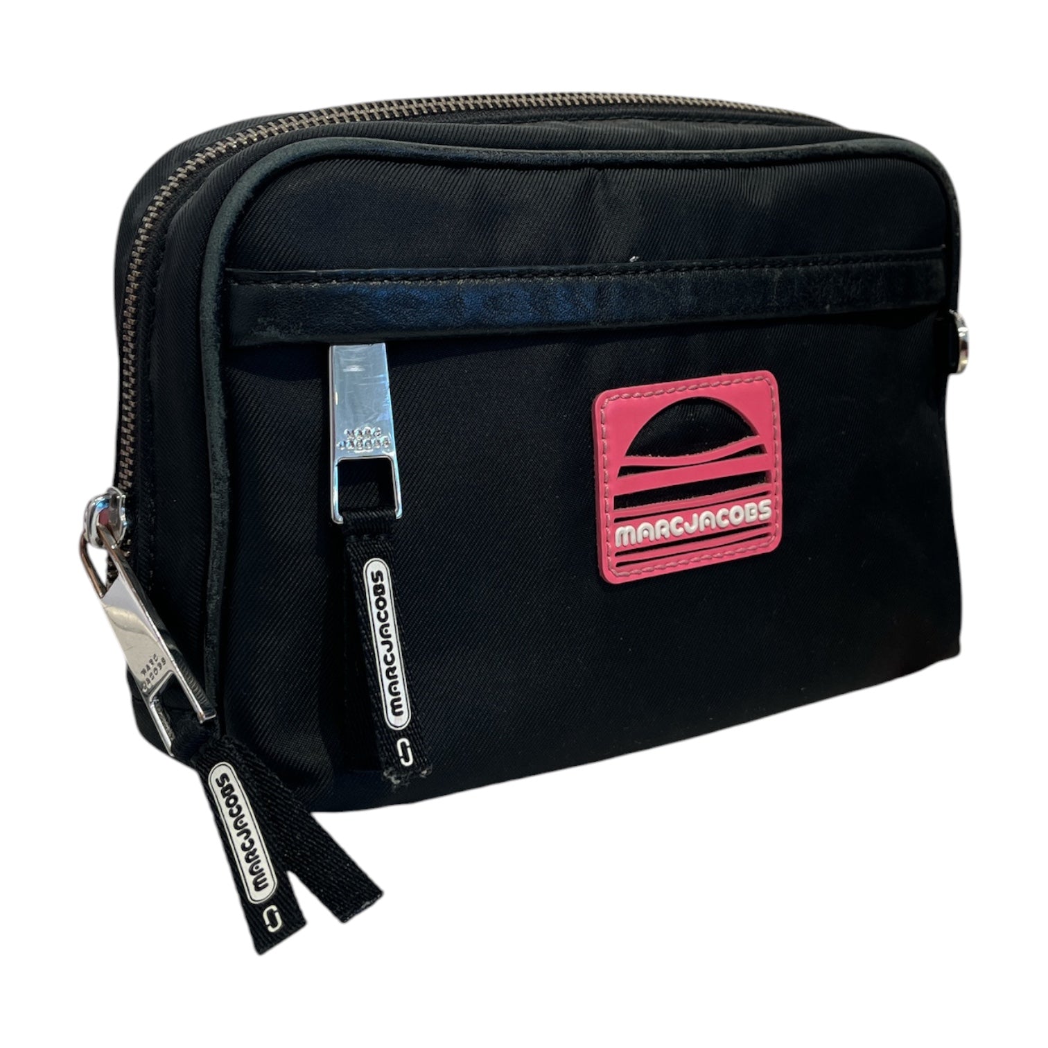 MARC JACOBS/Hand Bag/Nylon/BLK/marc jacobs pink logo view 1
