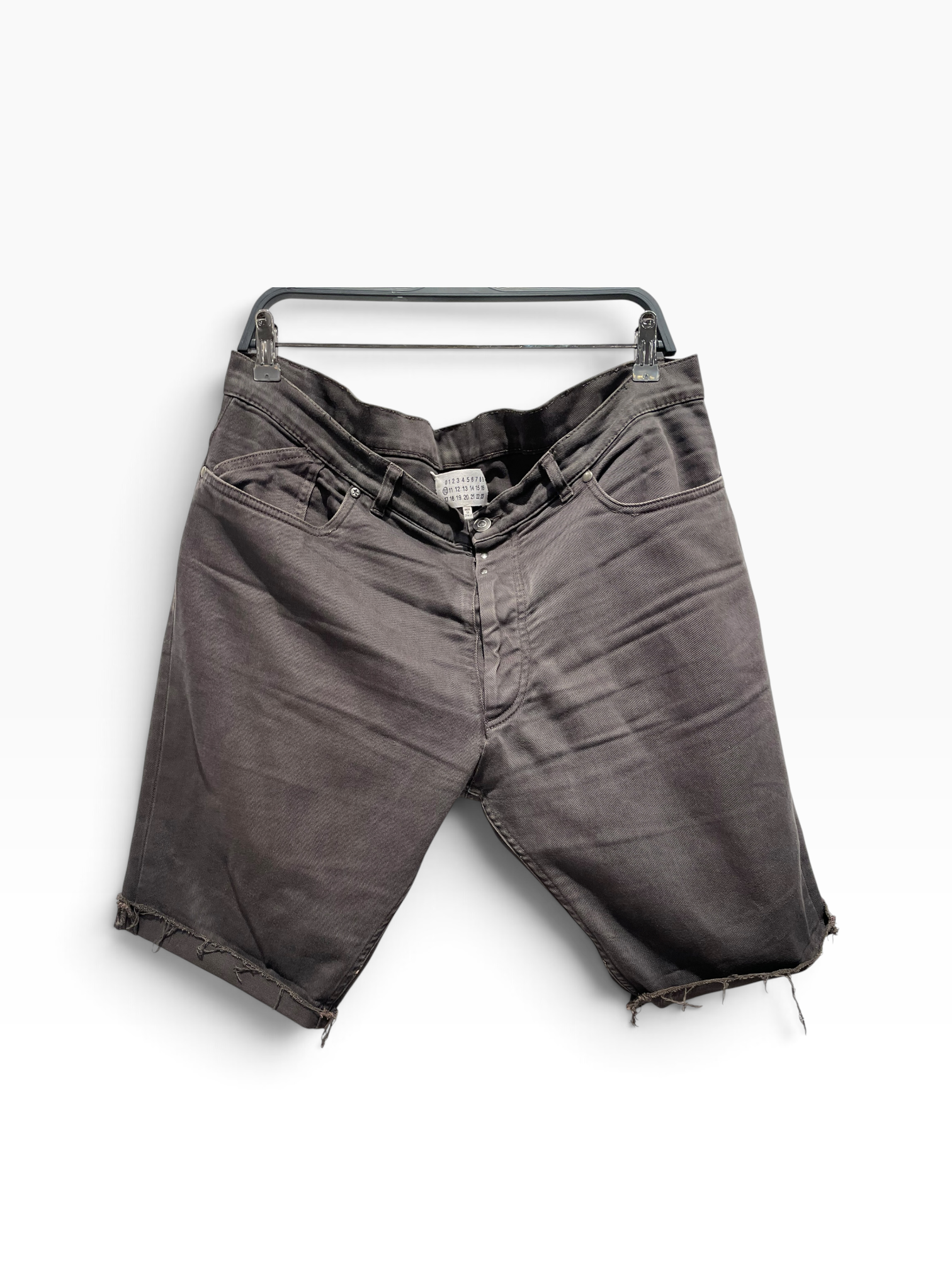 Maison Margiela/Shorts/54/Denim/GRY/Charcoal Grey Slim Shorts view 1