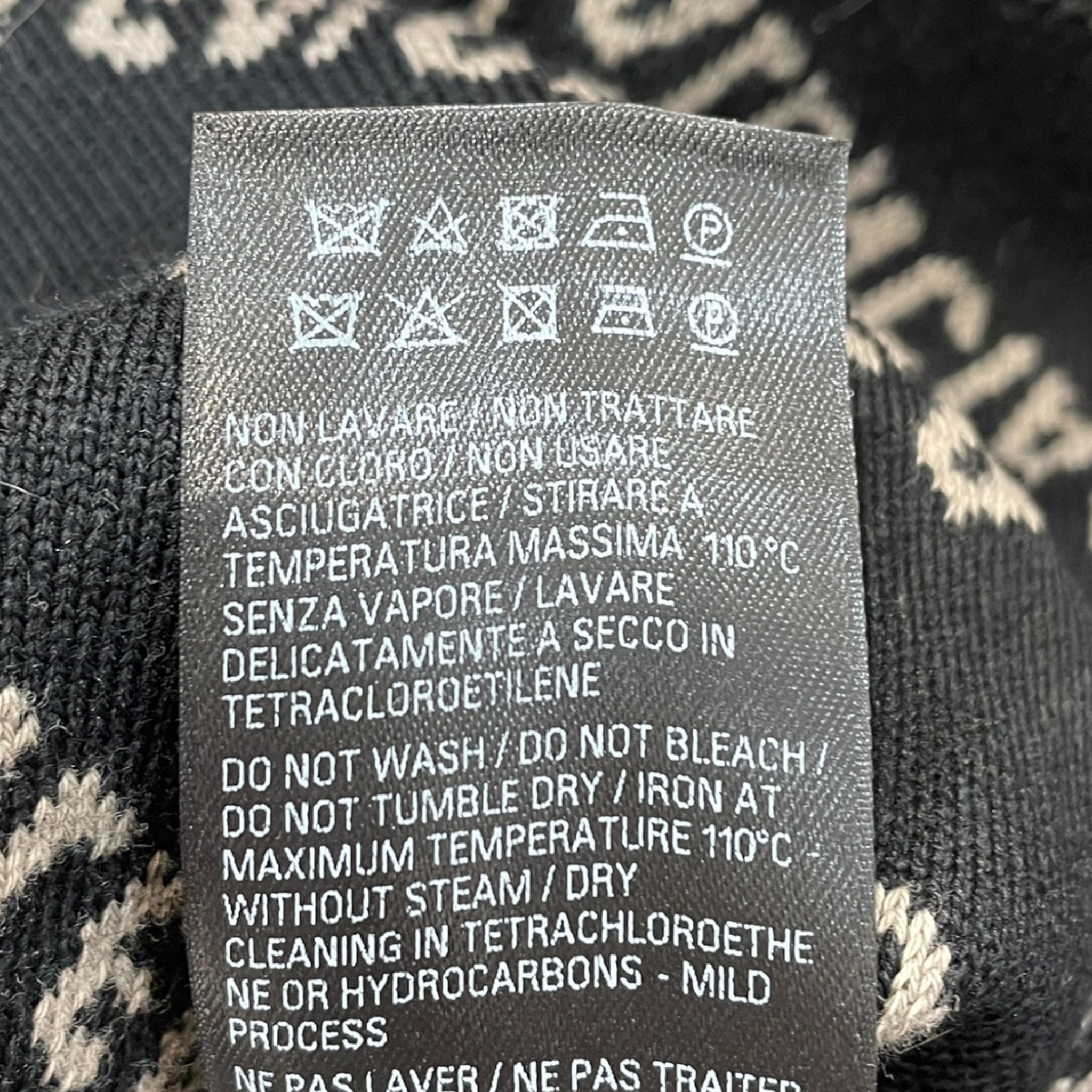 BALENCIAGA/Heavy Sweater/M/All Over Print/Cotton/BEG/balenciaga all over blk inside view 4