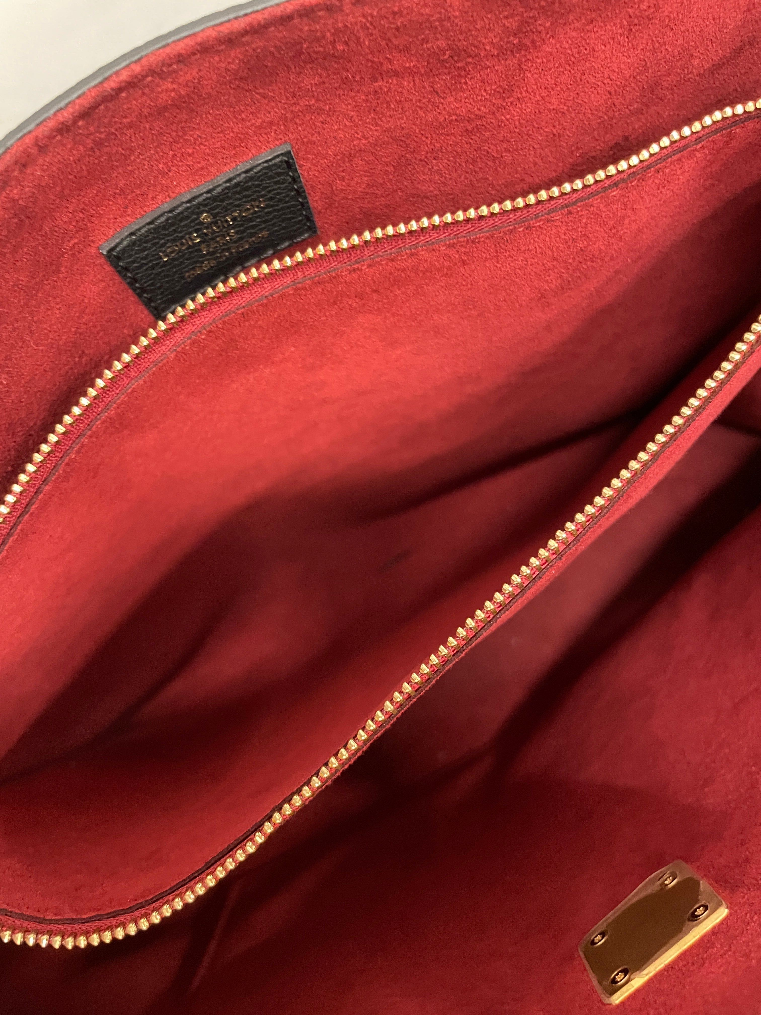 LOUIS VUITTON/Tote Bag/Leather/BLK/LOCKME SHOPPER/GOLD/RED LINING view 4