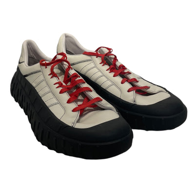 New Arrivals Mens