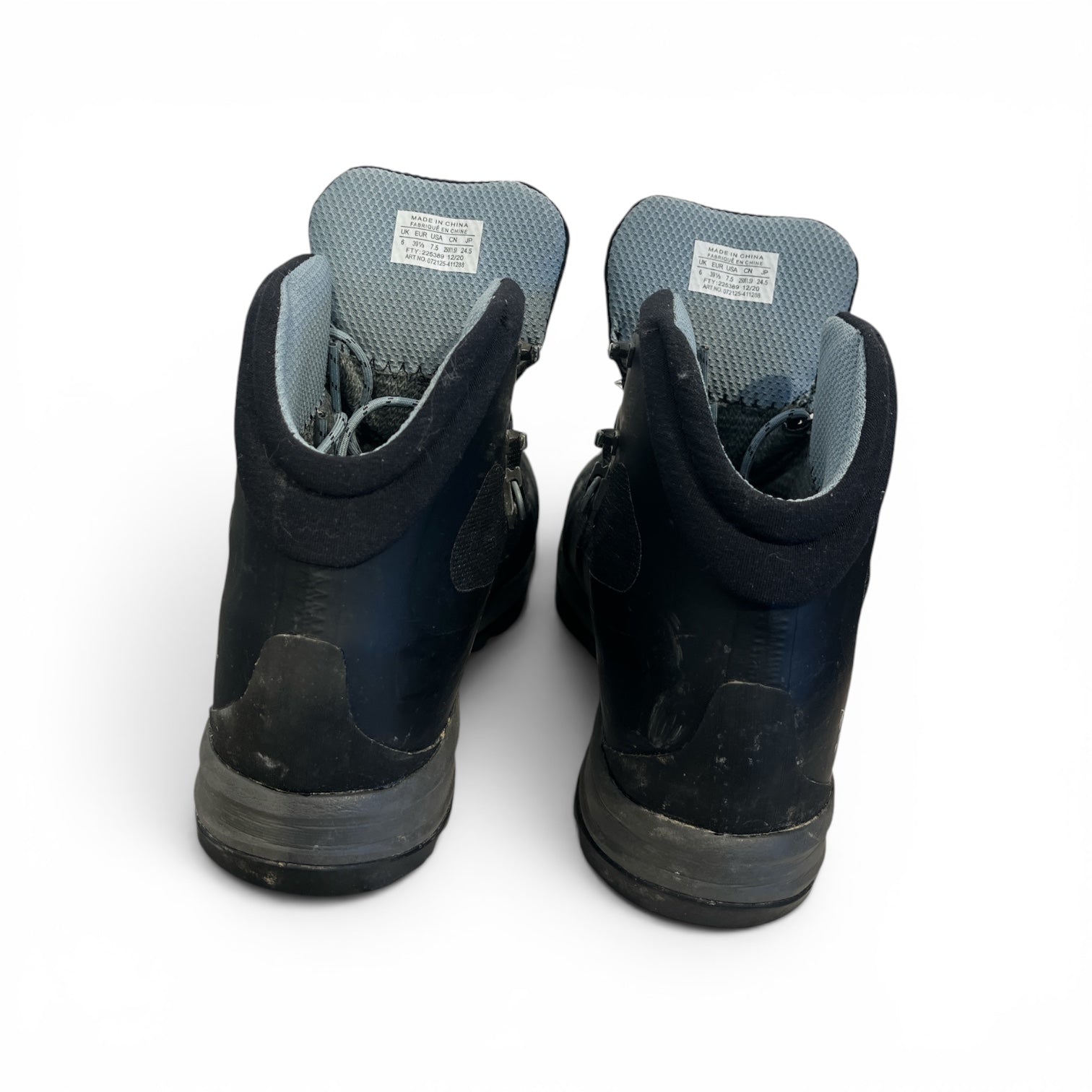vibram/ARC'TERYX/Trekking Boots/US 7.5/BLK/Blue lining view 2