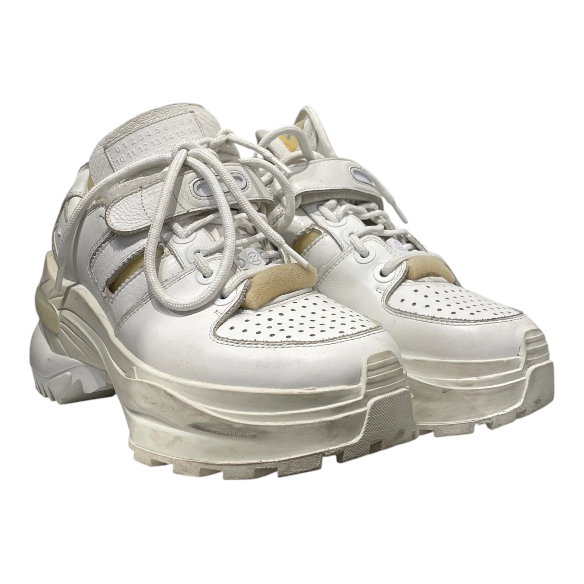 Maison Margiela/Hi-Sneakers/EU 36/WHT/retro fit sneakers view 1