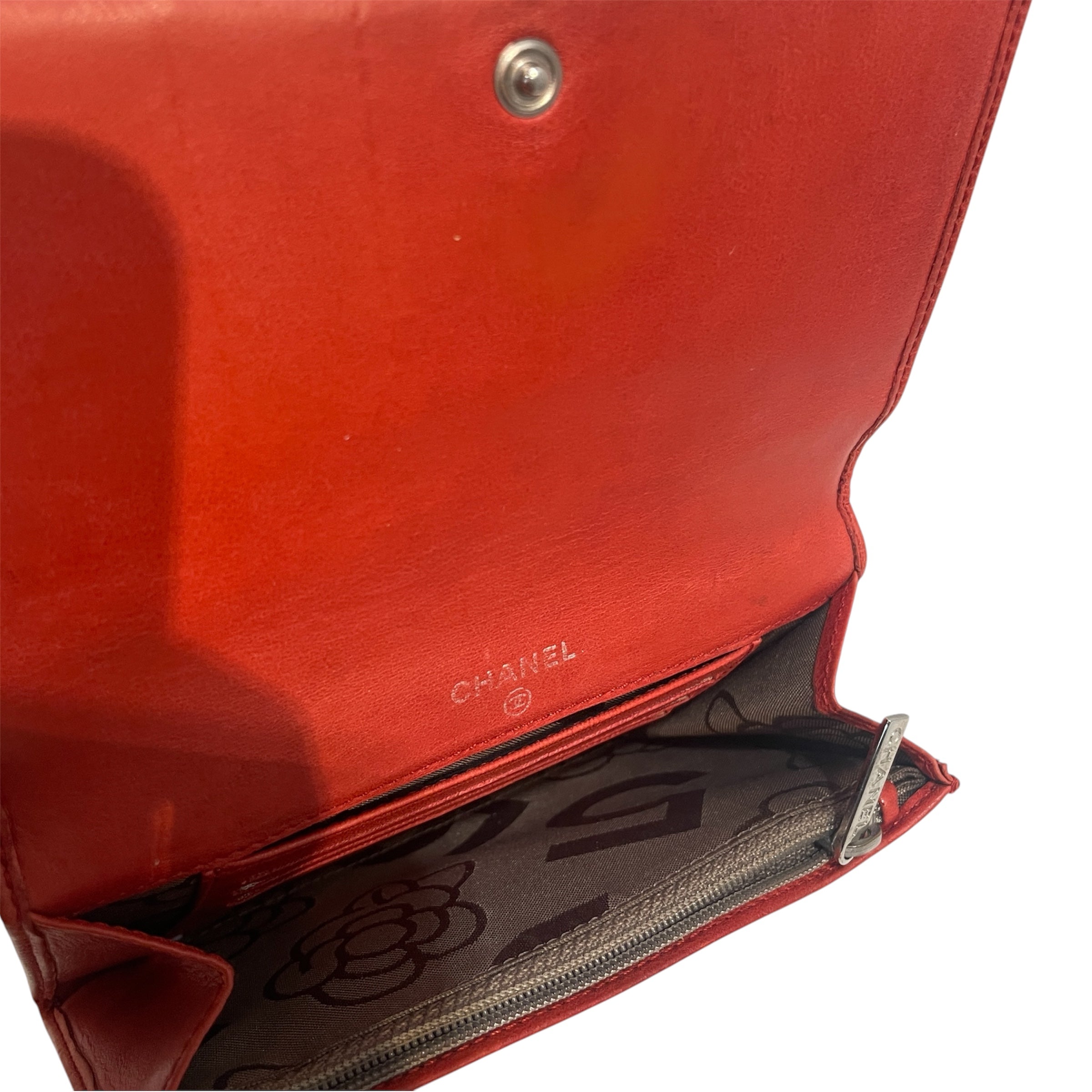 CHANNEL/Wallet/Leather/ORN/Channel 2005 Wallet view 3