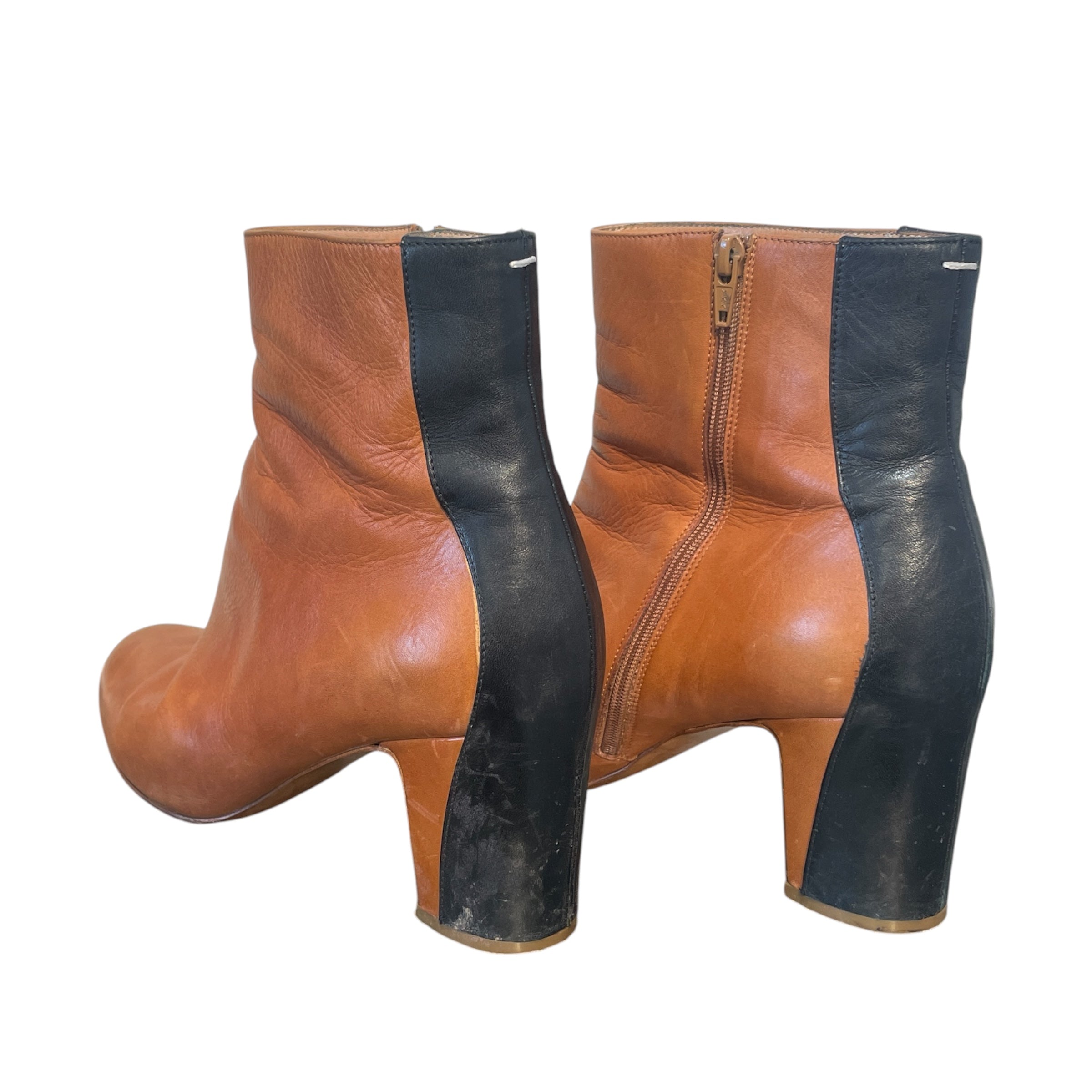 Maison Margiela/Ankle Boots/EU 38/Leather/BRW/Leather Zipped Ankle Round Toe view 2
