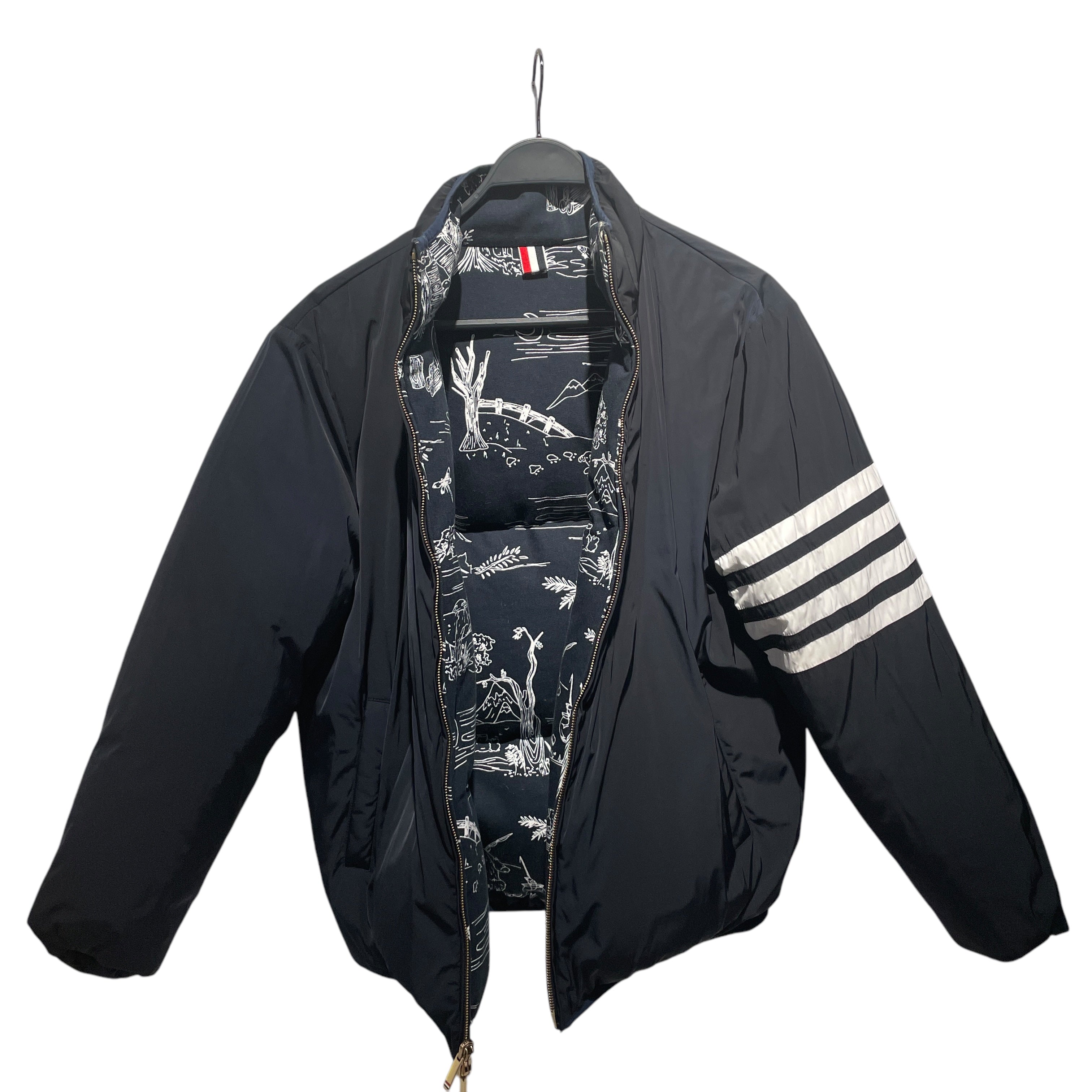 THOM BROWNE. NEW YORK/Puffer Jkt/1/Cotton/NVY/All Over Print/ view 5