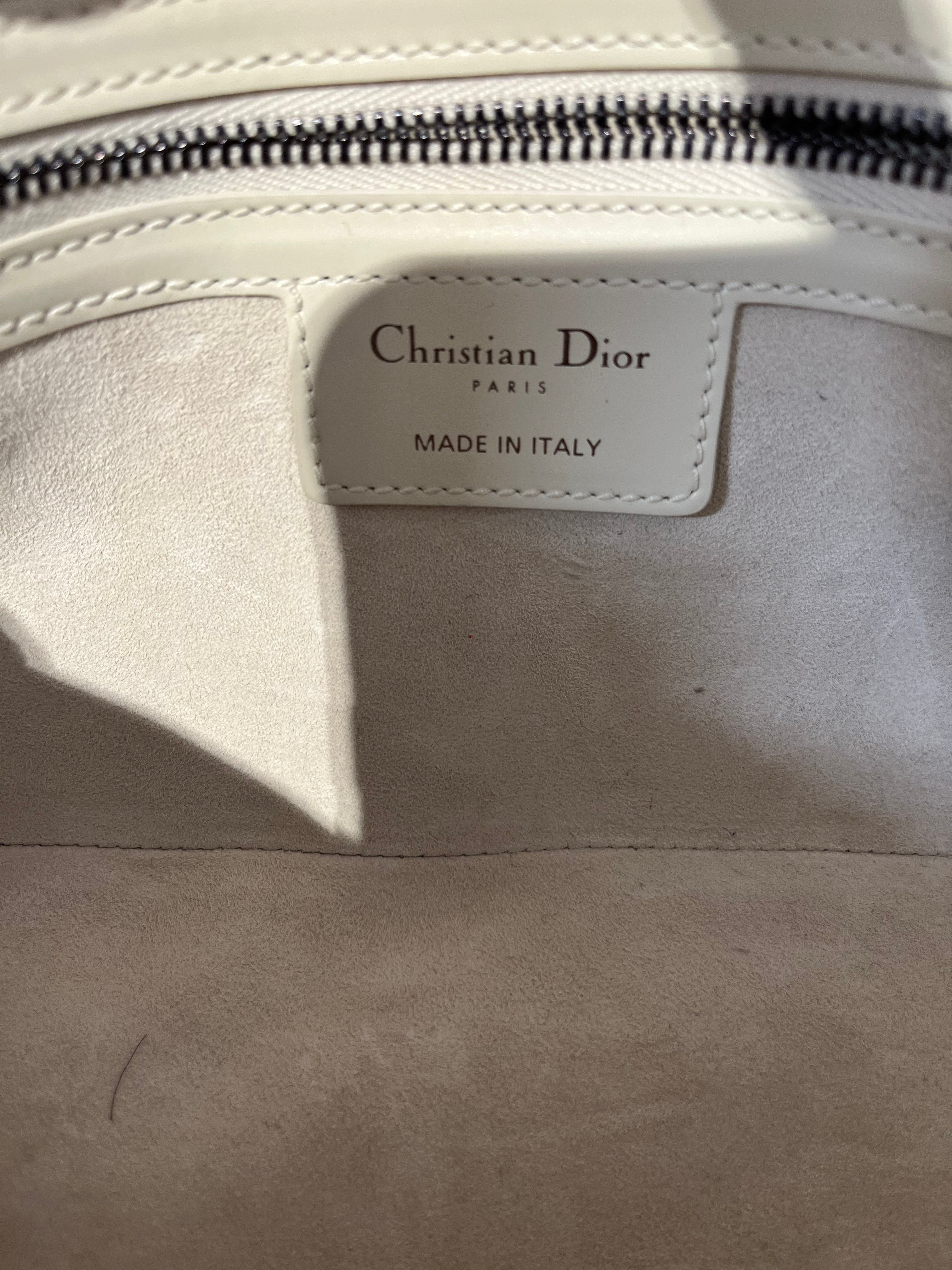 Christian Dior/Cross Body Bag/Leather/CRM/50MA0272 CANNAGE MESSENGER view 4