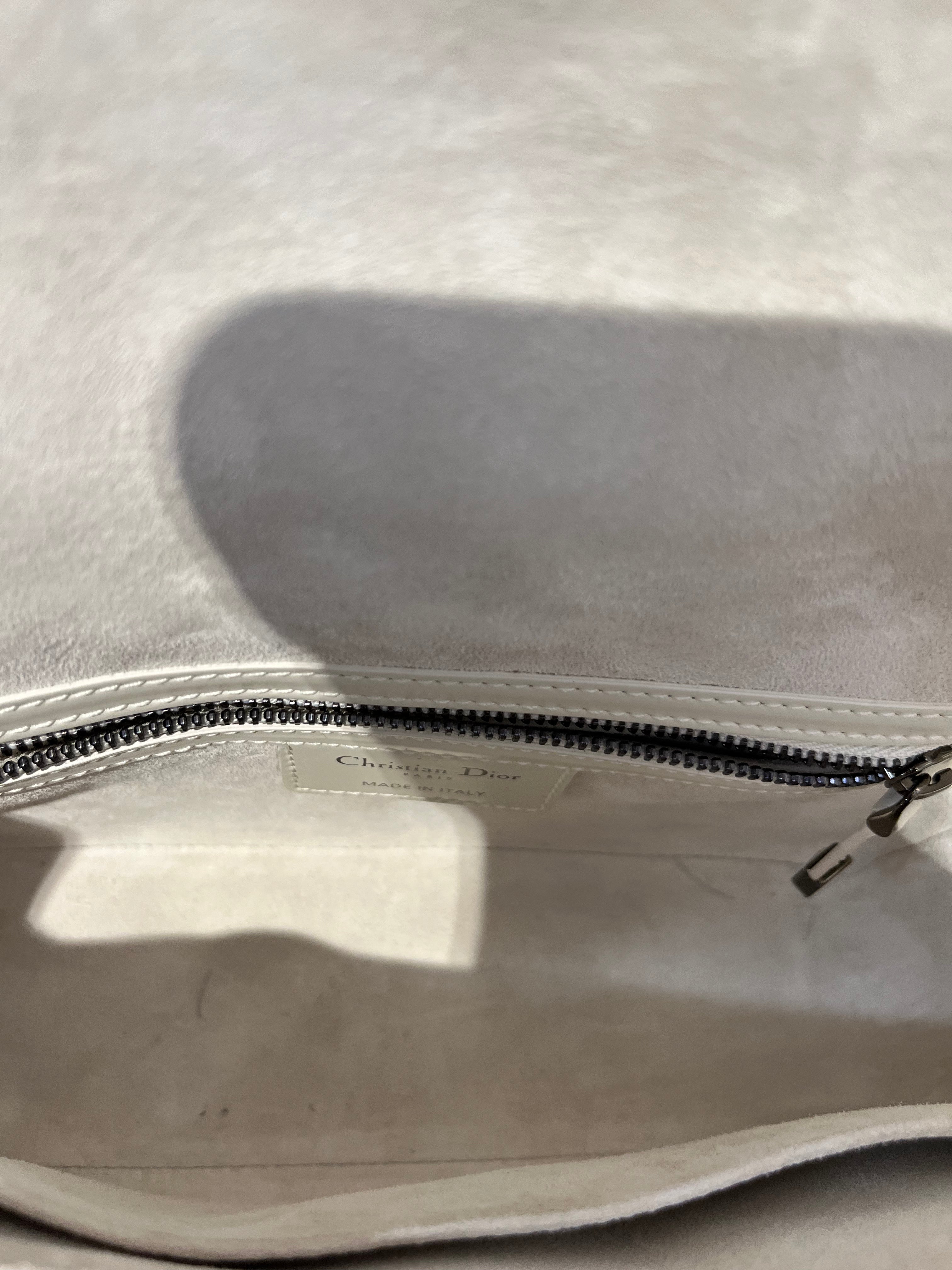 Christian Dior/Cross Body Bag/Leather/CRM/50MA0272 CANNAGE MESSENGER view 5