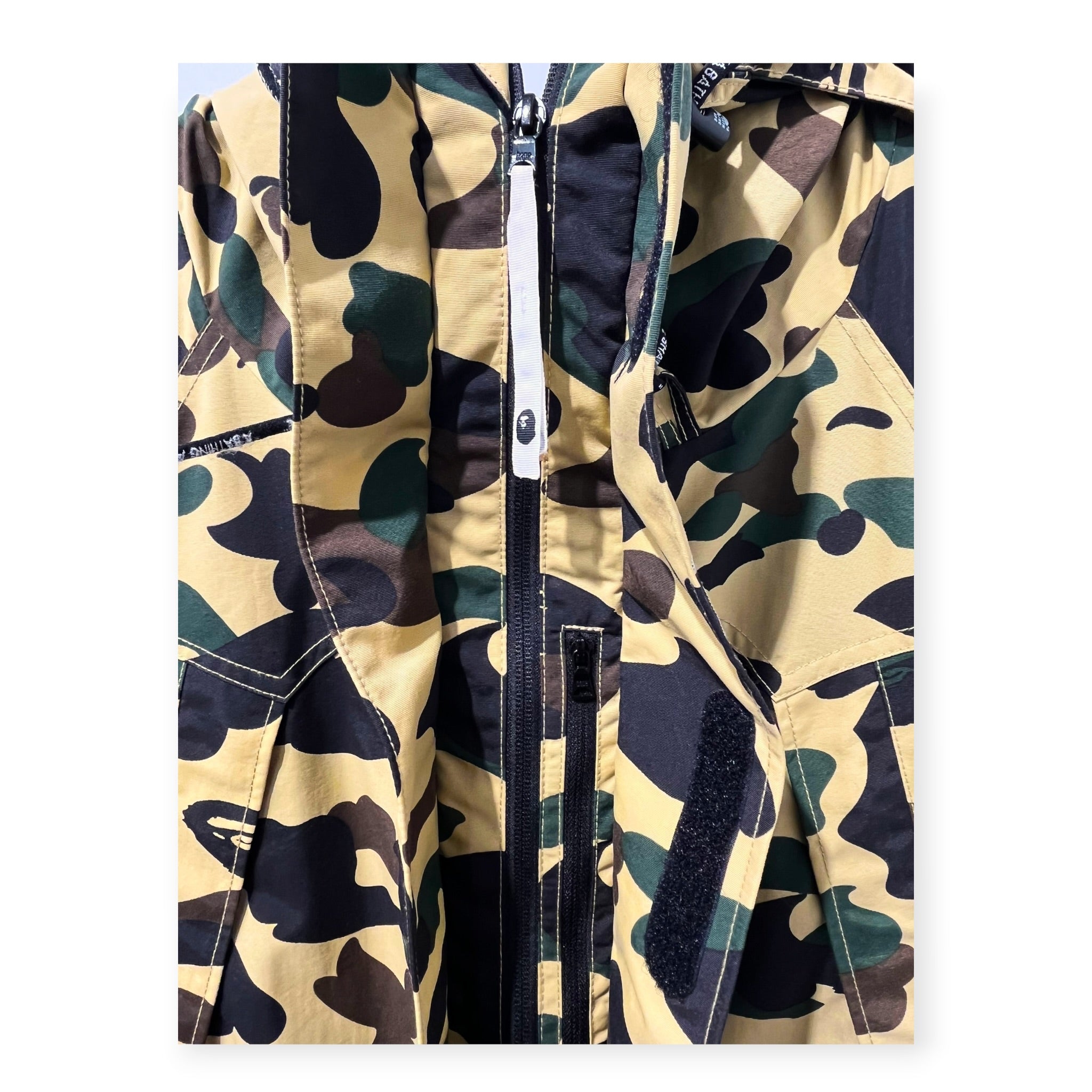 A BATHING APE/OCTOBERS VERY OWN(OVO)/Mountain Parka/L/Nylon/BEG/Camouflage/1ST CAMO SNOWBOARD JKT view 4