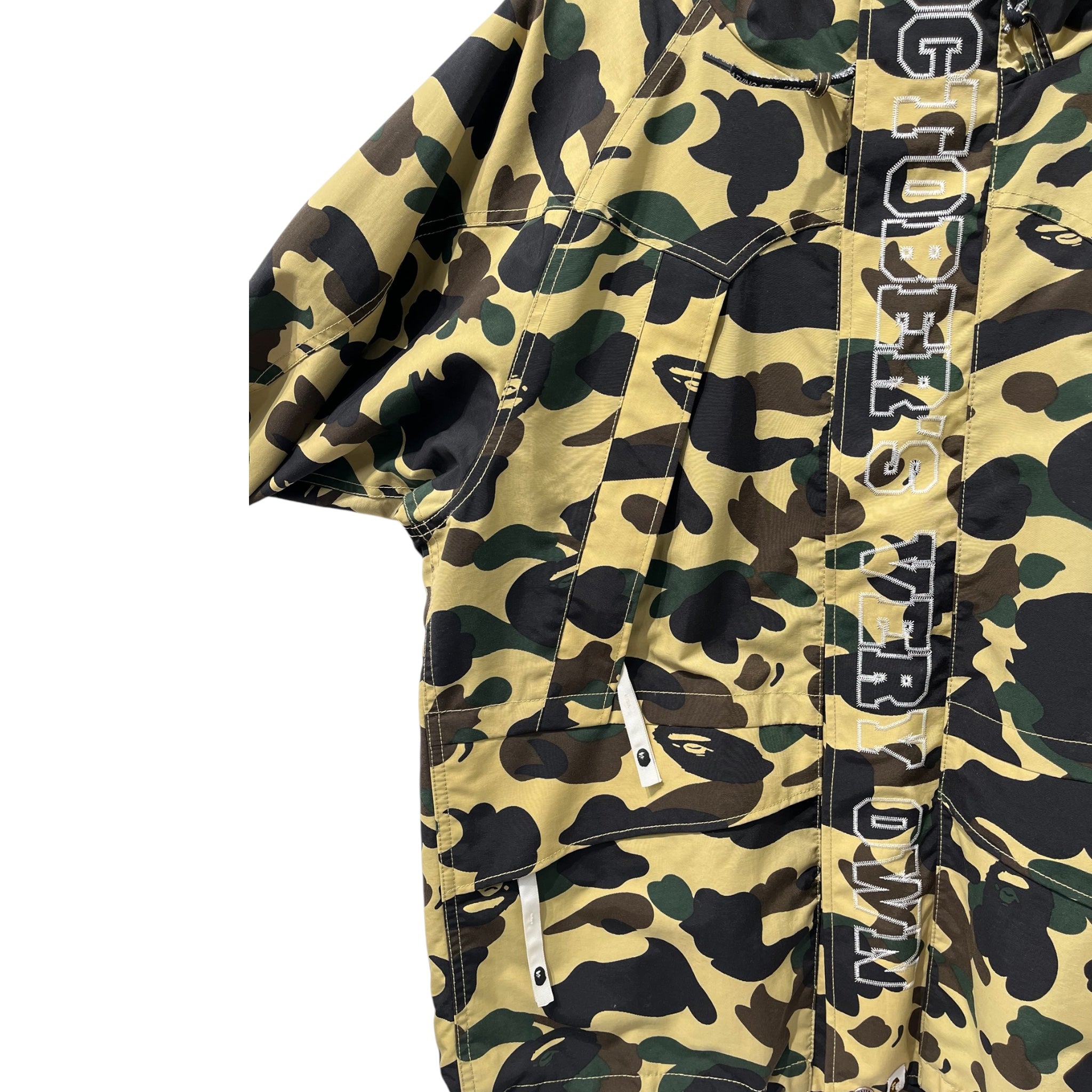 A BATHING APE/OCTOBERS VERY OWN(OVO)/Mountain Parka/L/Nylon/BEG/Camouflage/1ST CAMO SNOWBOARD JKT view 3