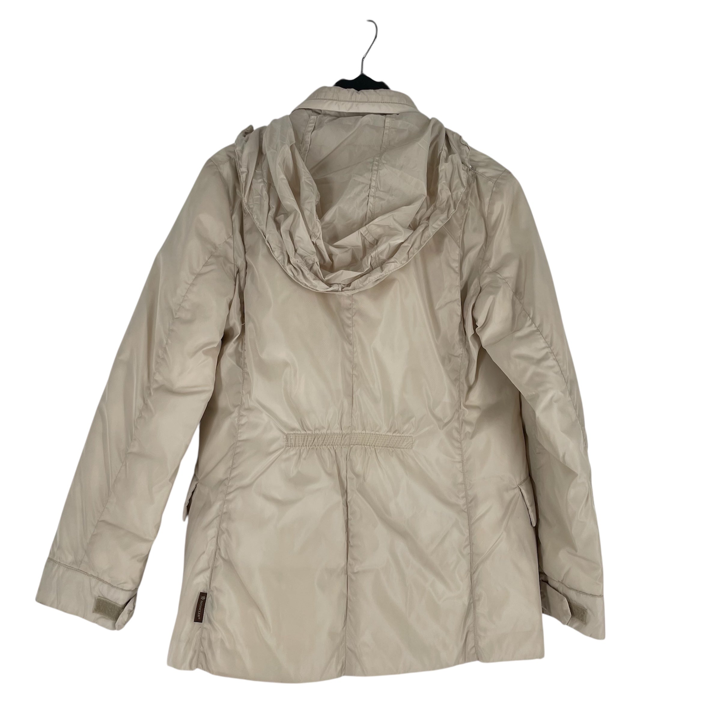 MONCLER/Puffer Jkt/1/Nylon/CRM/No Collar/Snap buttons neck view 2