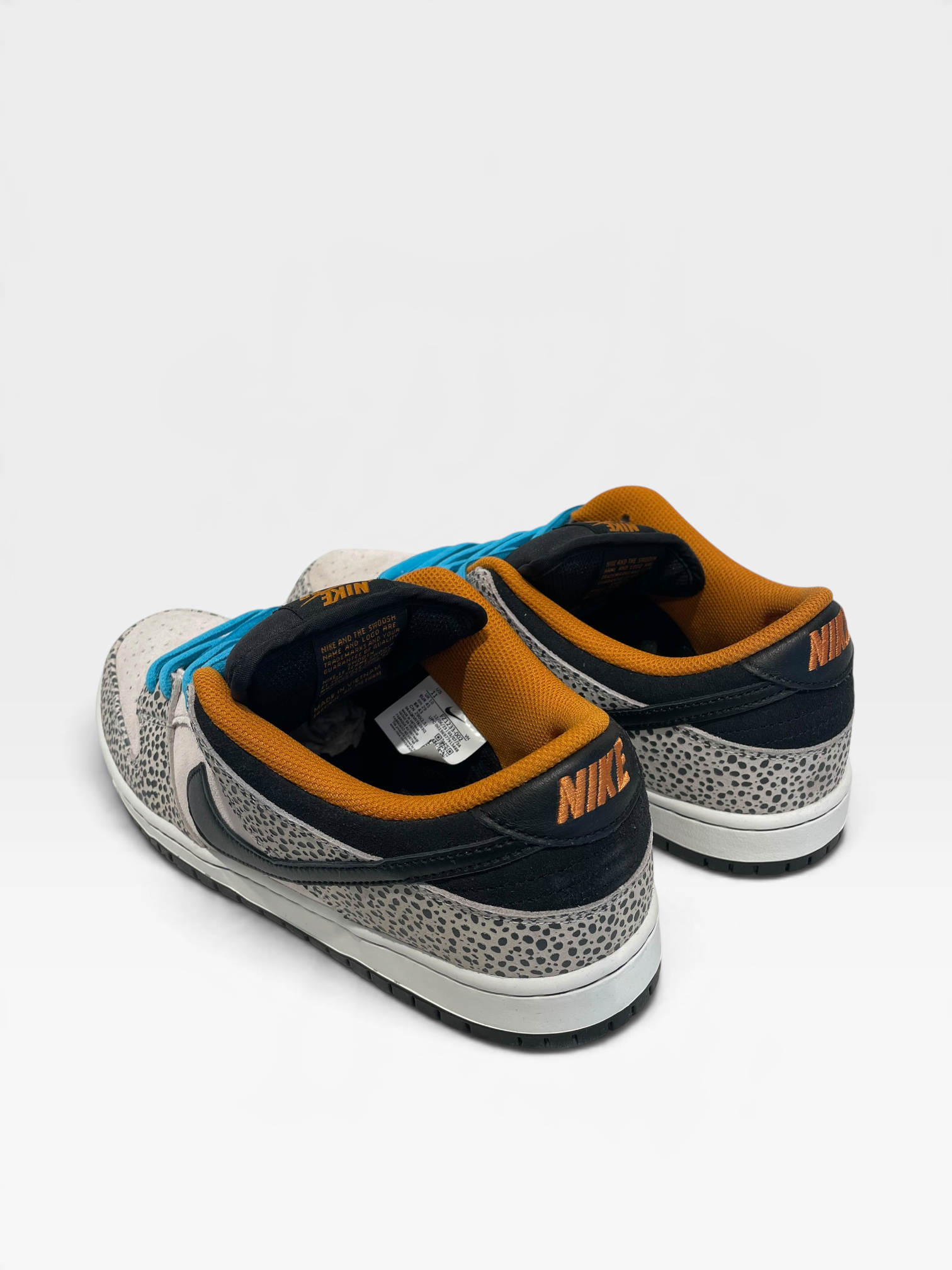 NIKE/DUNK LOW PRO/Low-Sneakers/US 11/Polka dot/Leather/GRY/FZ1233-002 view 2
