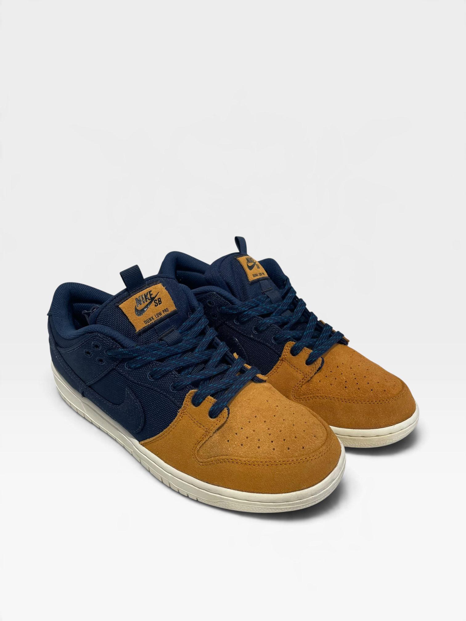 NIKE/DUNK LOW PRO PREMIUM/Low-Sneakers/US 10.5/NVY/DX6775-400 view 1