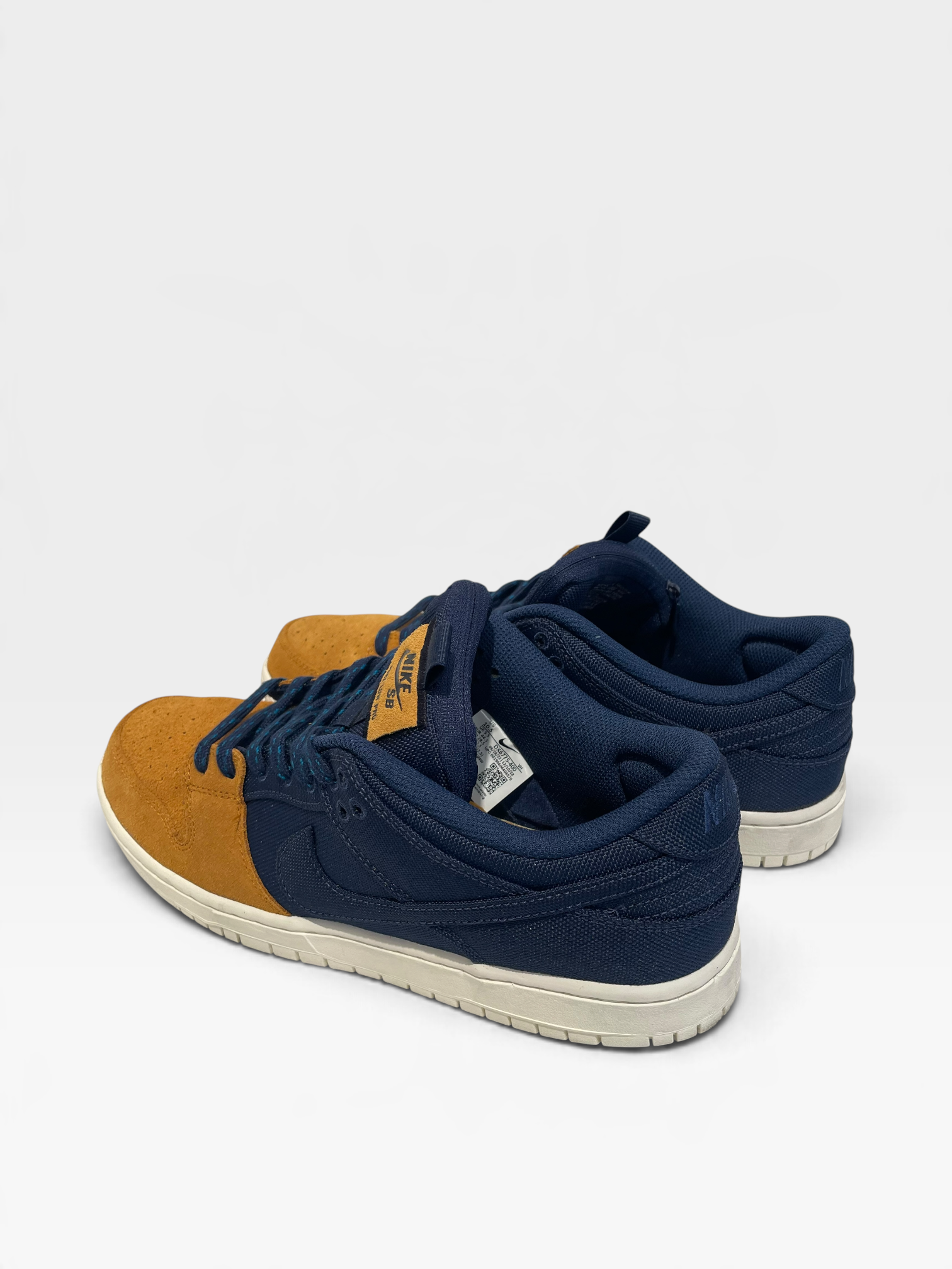 NIKE/DUNK LOW PRO PREMIUM/Low-Sneakers/US 10.5/NVY/DX6775-400 view 2