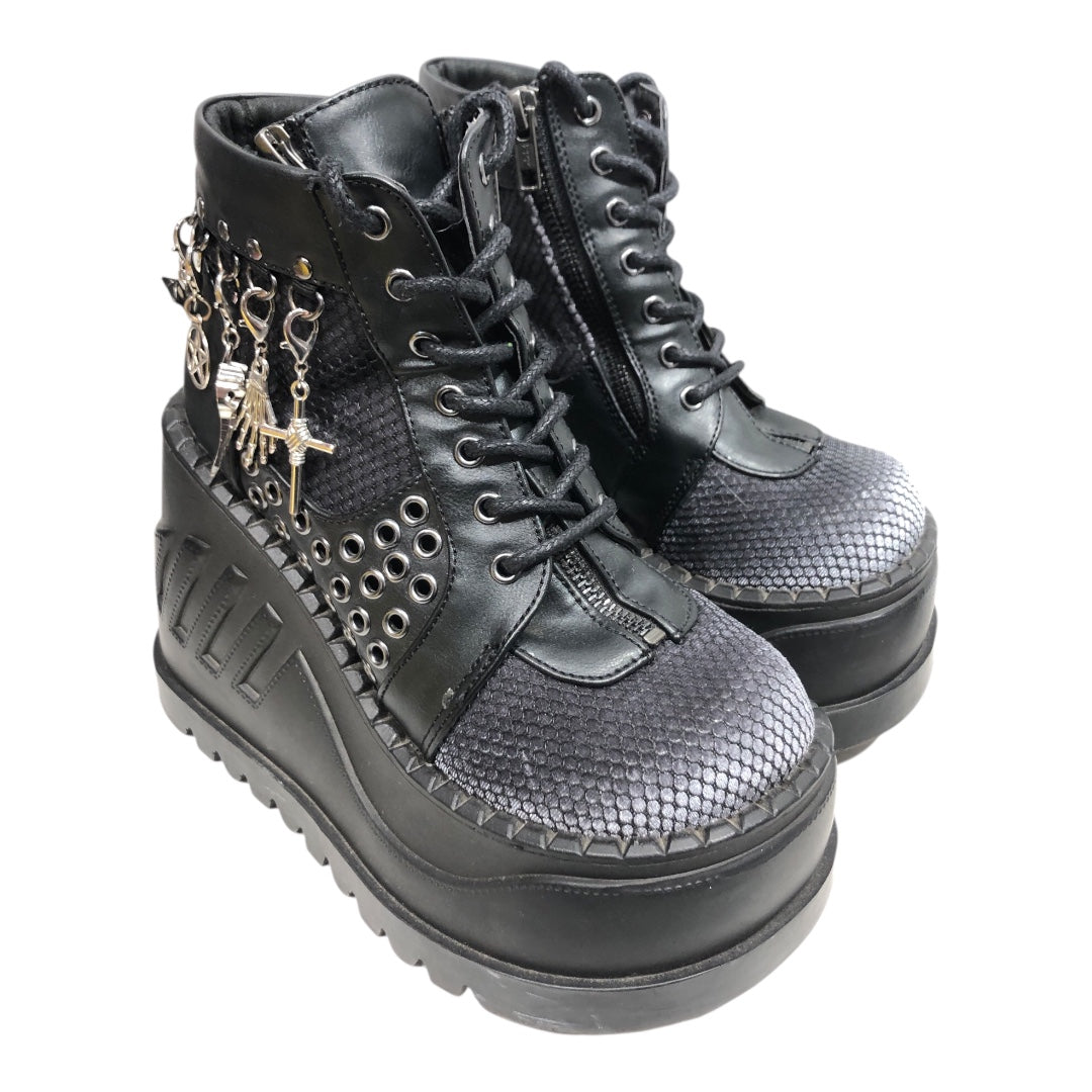 Demonia/Boots/US 6/Faux Leather/BLK/STOMP-18 Platform w Charmz view 1