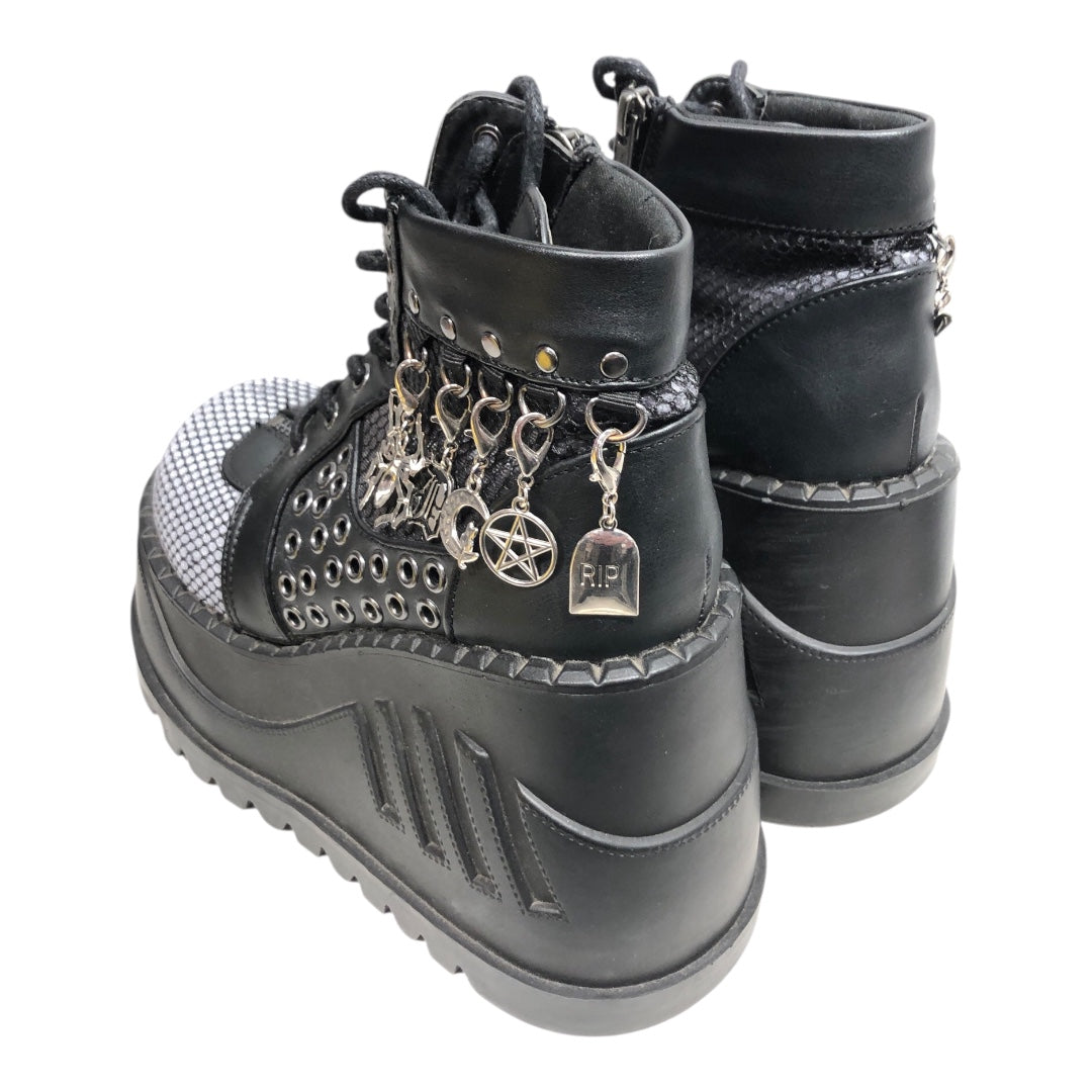 Demonia/Boots/US 6/Faux Leather/BLK/STOMP-18 Platform w Charmz view 2