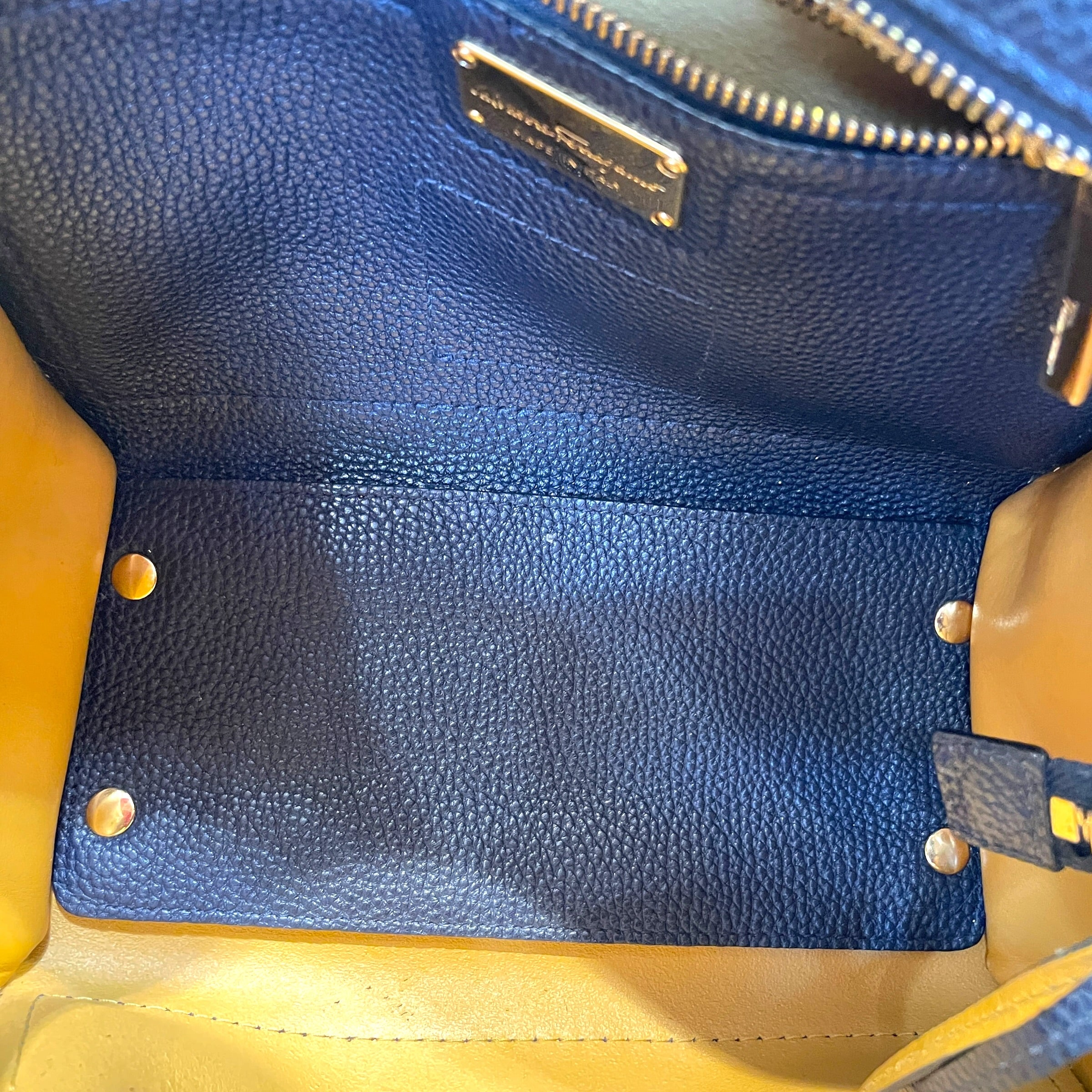 Salvatore Ferragamo/Cross Body Bag/Leather/BLU/Amy Hand/Crossbody Bag view 6