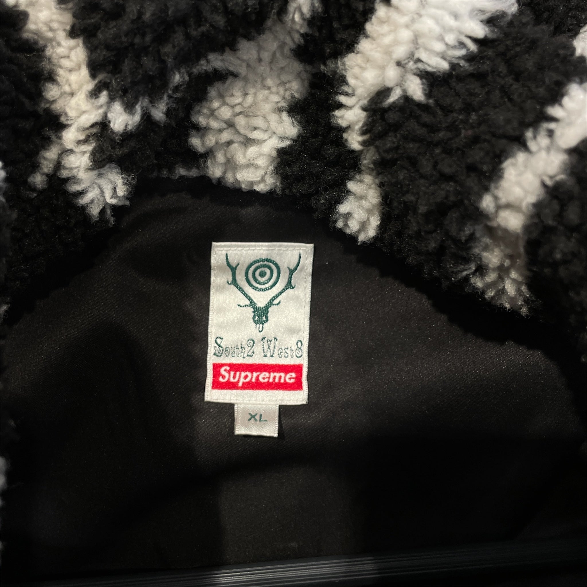 Supreme/South2 West8(S2W8)/Fleece Jkt/XL/Cotton/BLK/All Over Print/RN#101837/LEFT POCKET ZIPPER view 3