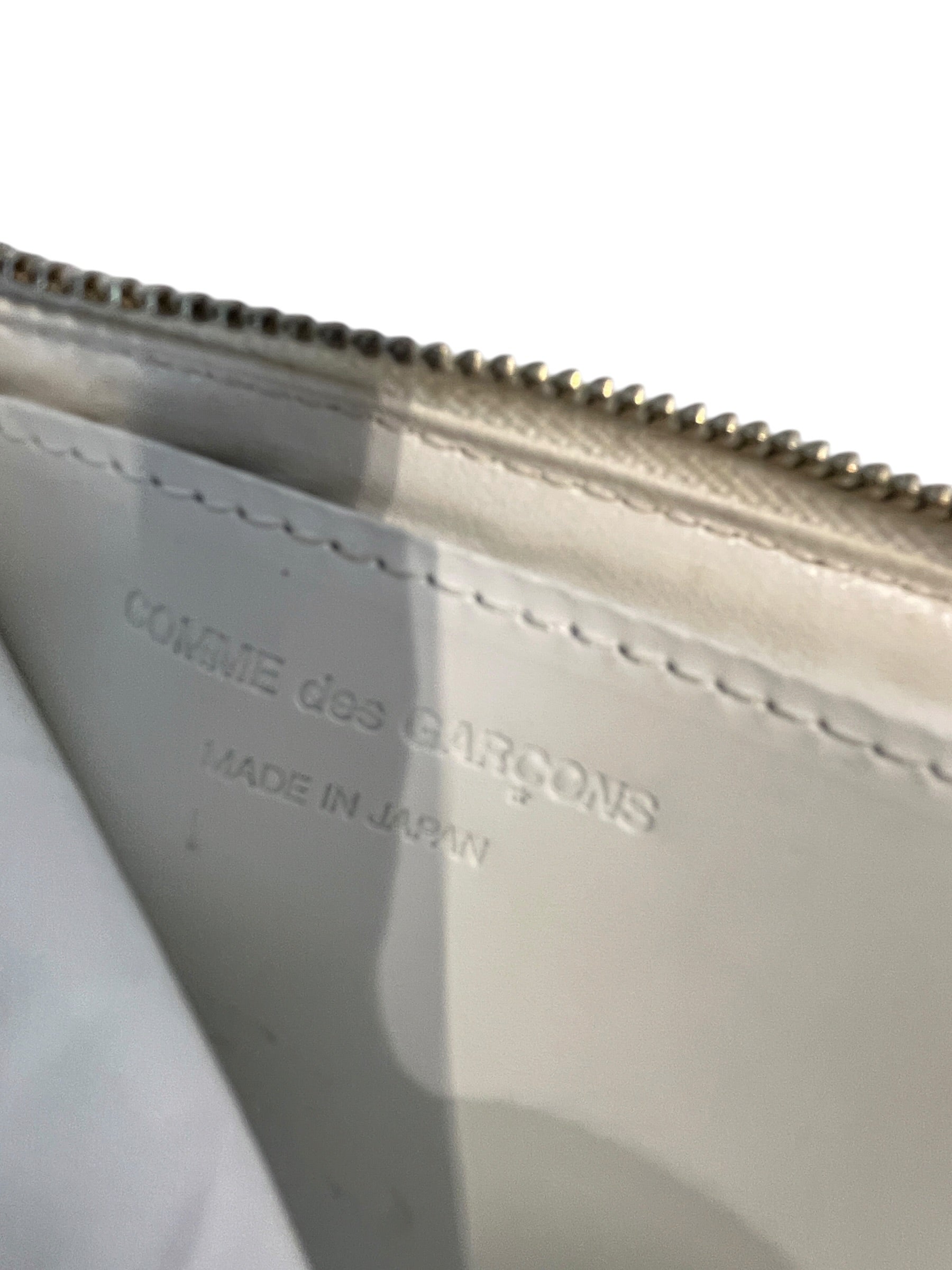 COMME des GARCONS/Wallet/Leather/WHT/M's/SAJ11310 PYRAMID STUDS view 4