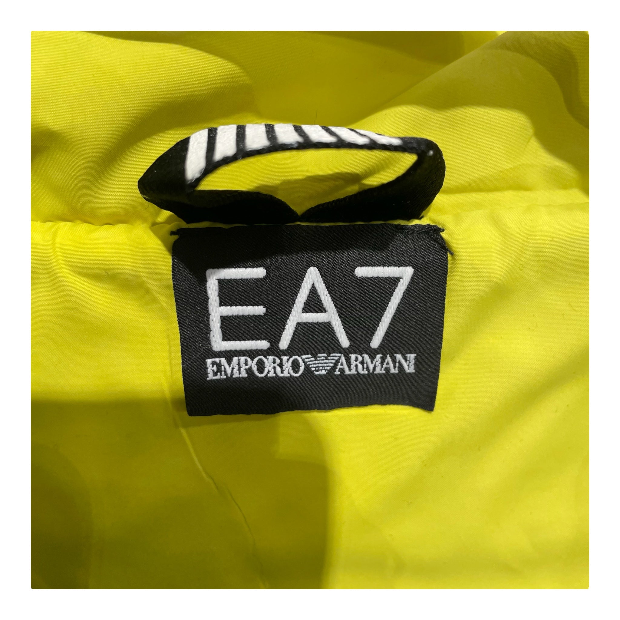EMPORIO ARMANI/Puffer Jkt/M/Black/Nylon/ view 10