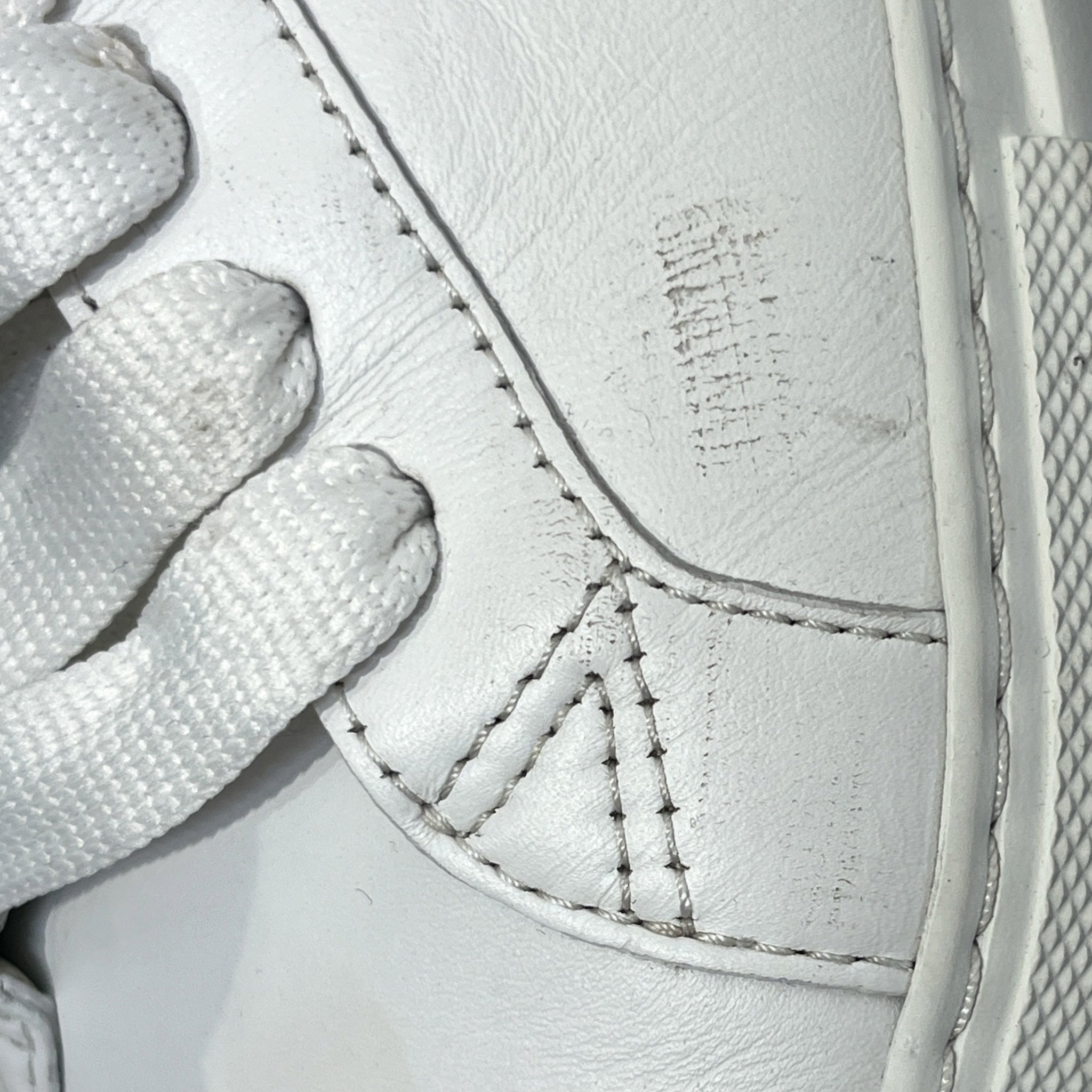 GIVENCHY/Low-Sneakers/EU 44/Leather/WHT/ view 5