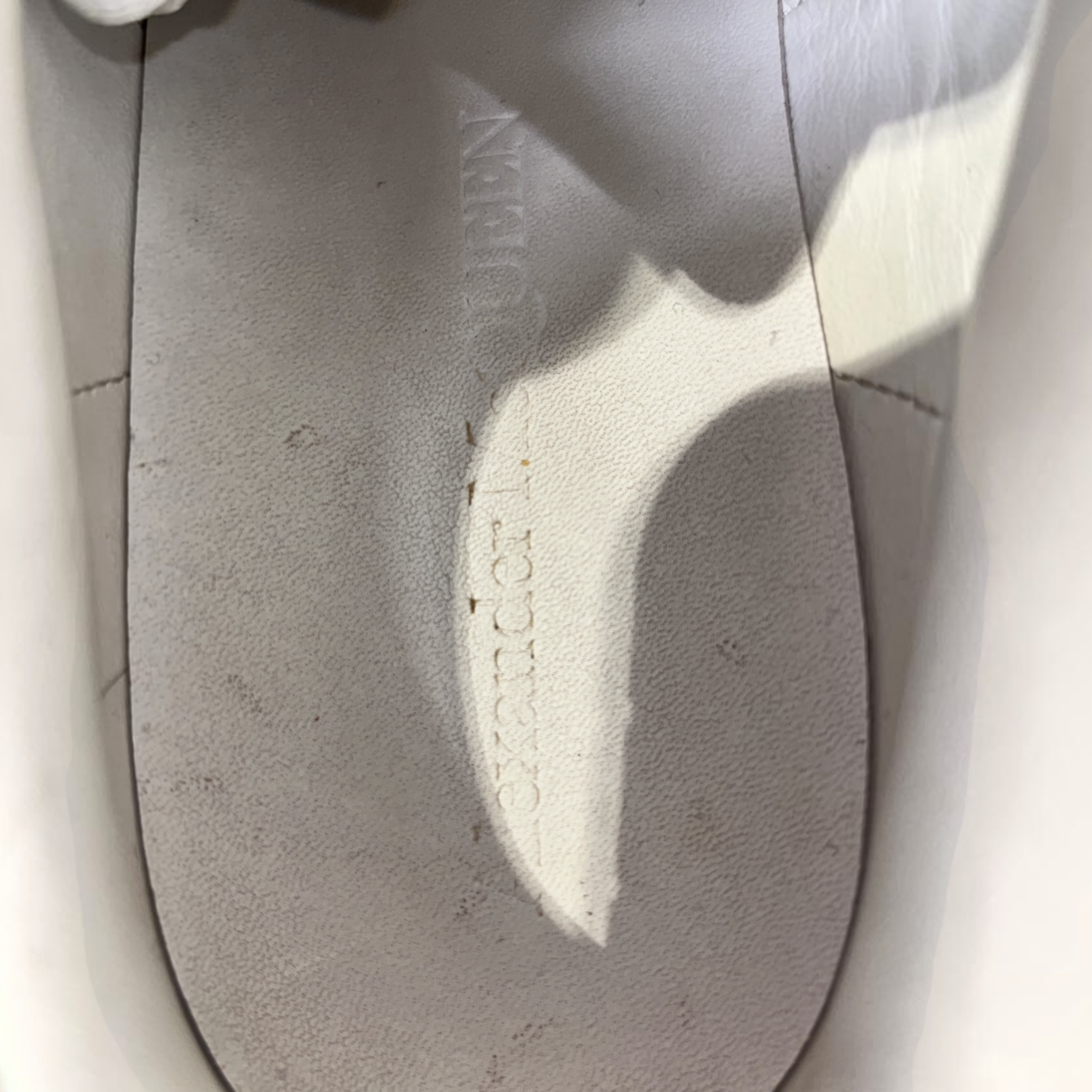 Alexander McQueen/Low-Sneakers/EU 37/WHT/WHITE LUST RED view 3