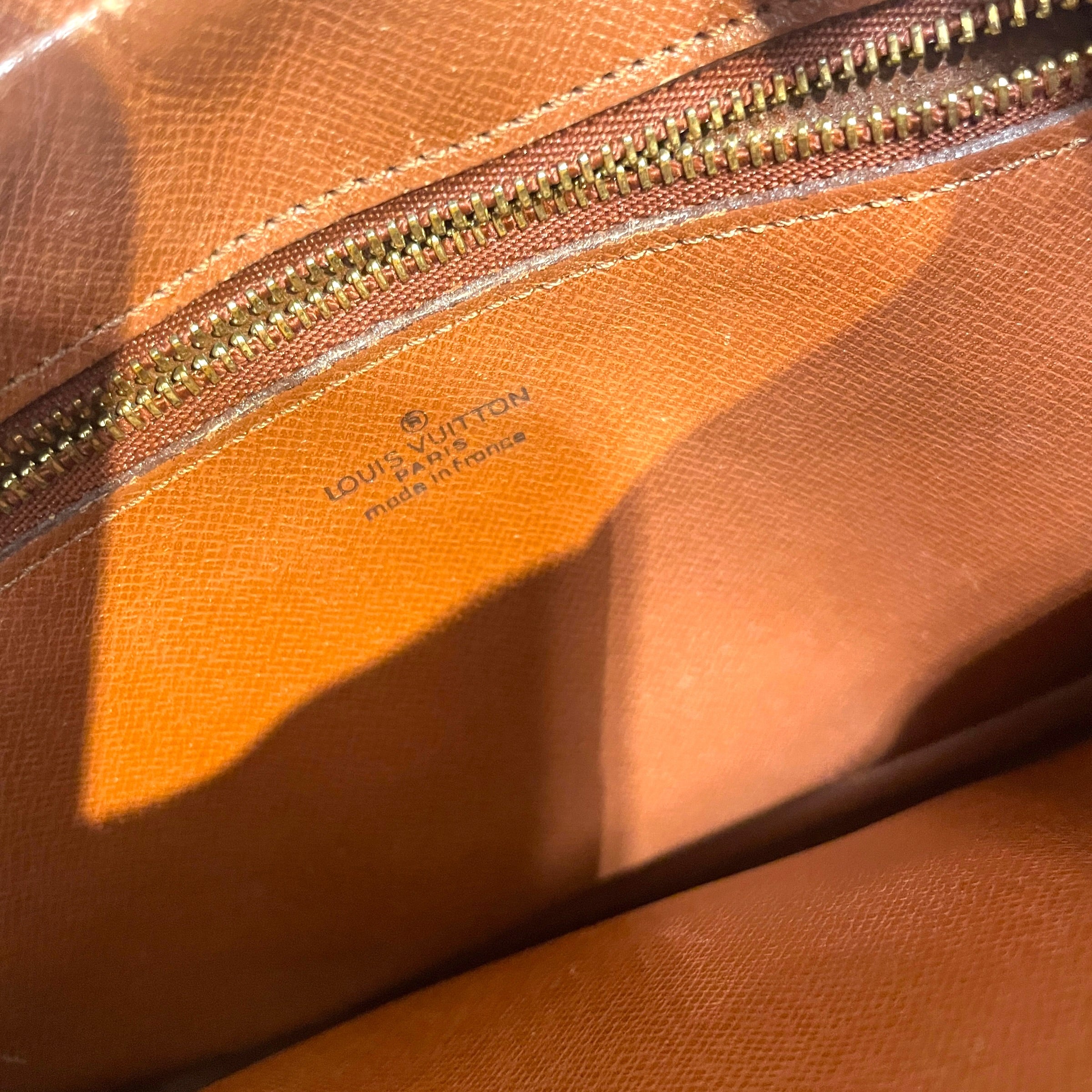 LOUIS VUITTON/Pouch/Monogram/Leather/BRW/Toiletry Bag view 3