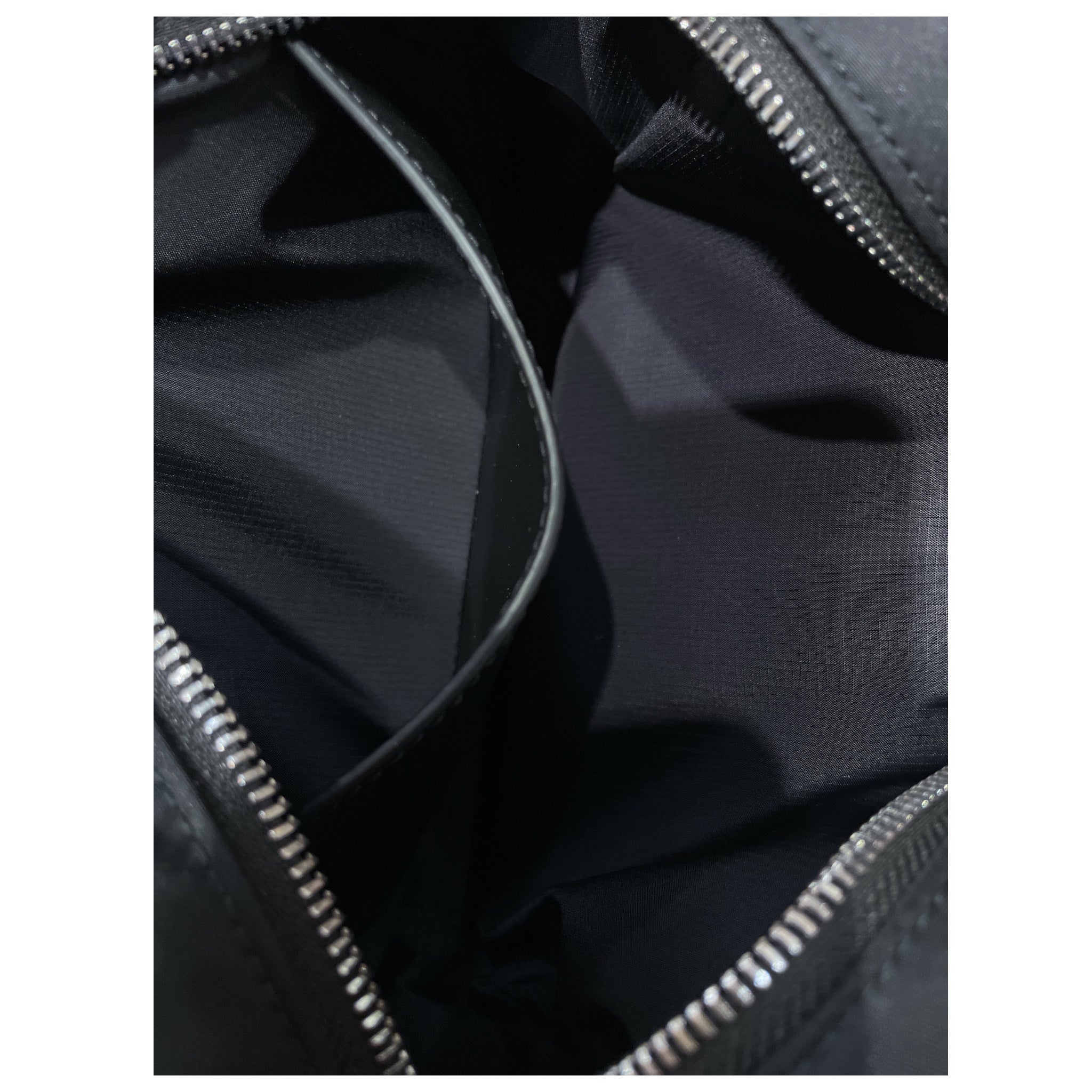 BURBERRY/Cross Body Bag/Cotton/BLK/raised lettering view 3