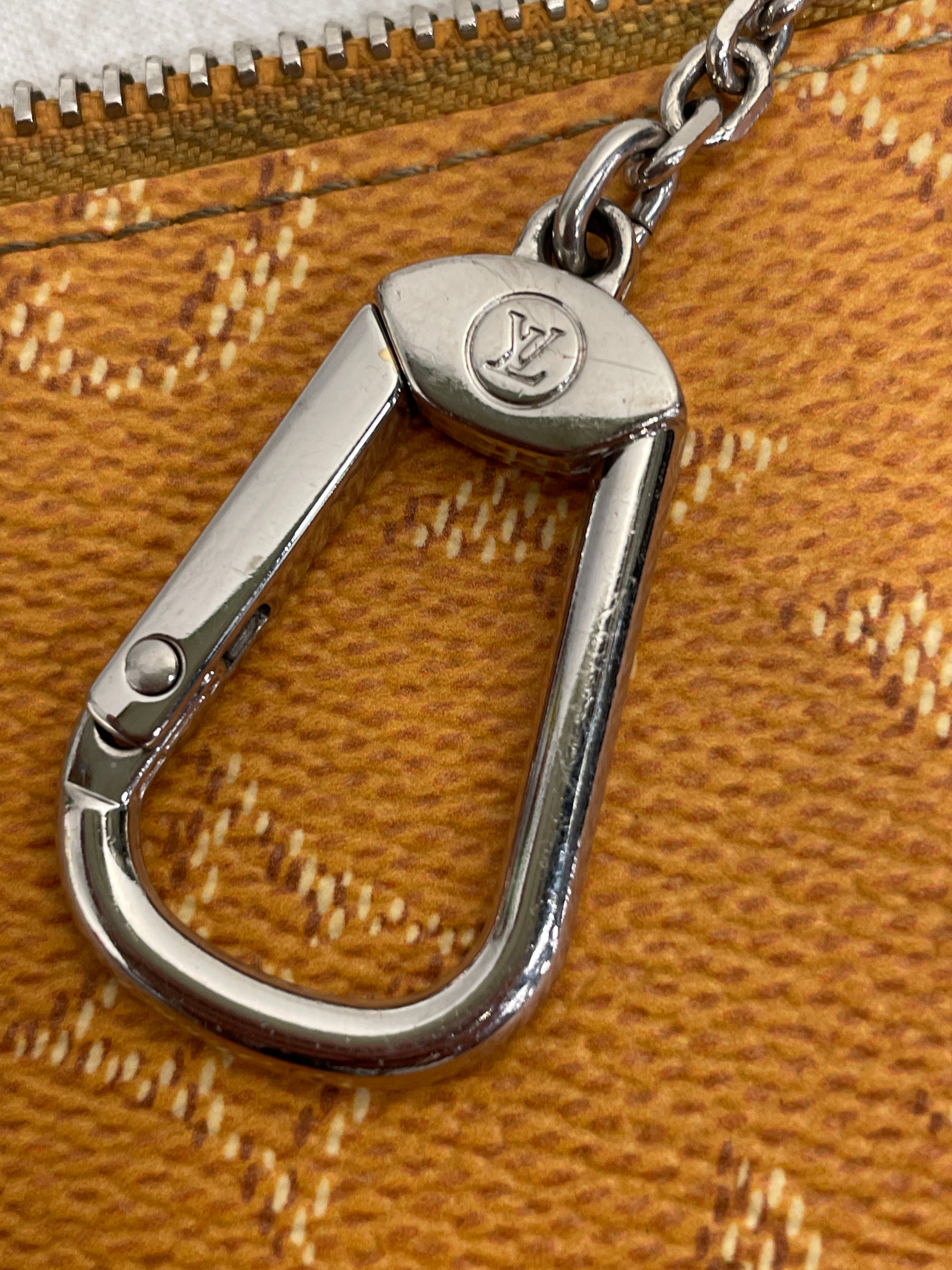 LOUIS VUITTON/Wallet/Monogram/Acrylic/YEL/M's/key pouch m view 6