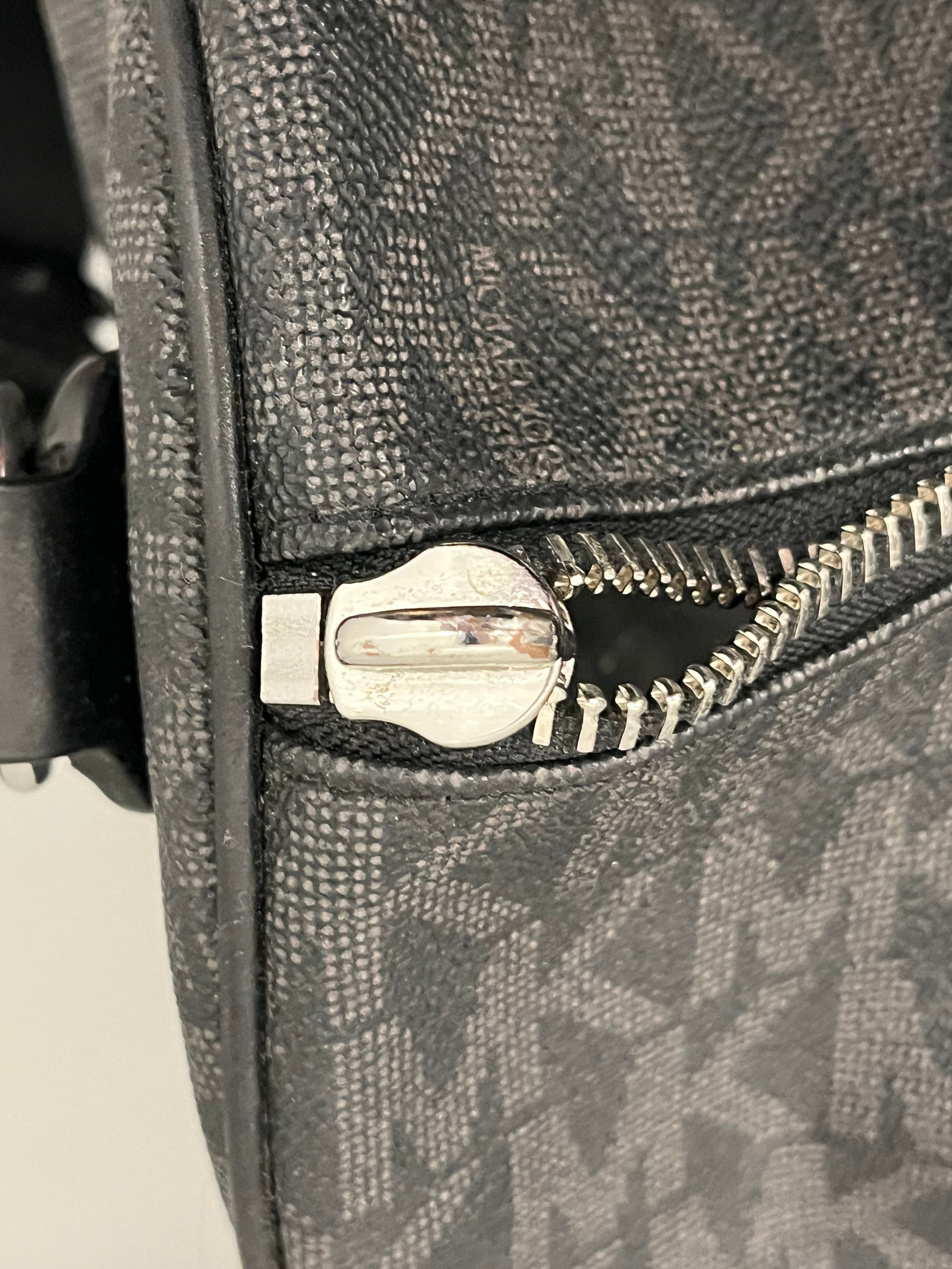 MICHAEL KORS/Bag/Monogram/Leather/BLK/DUFFLE view 4