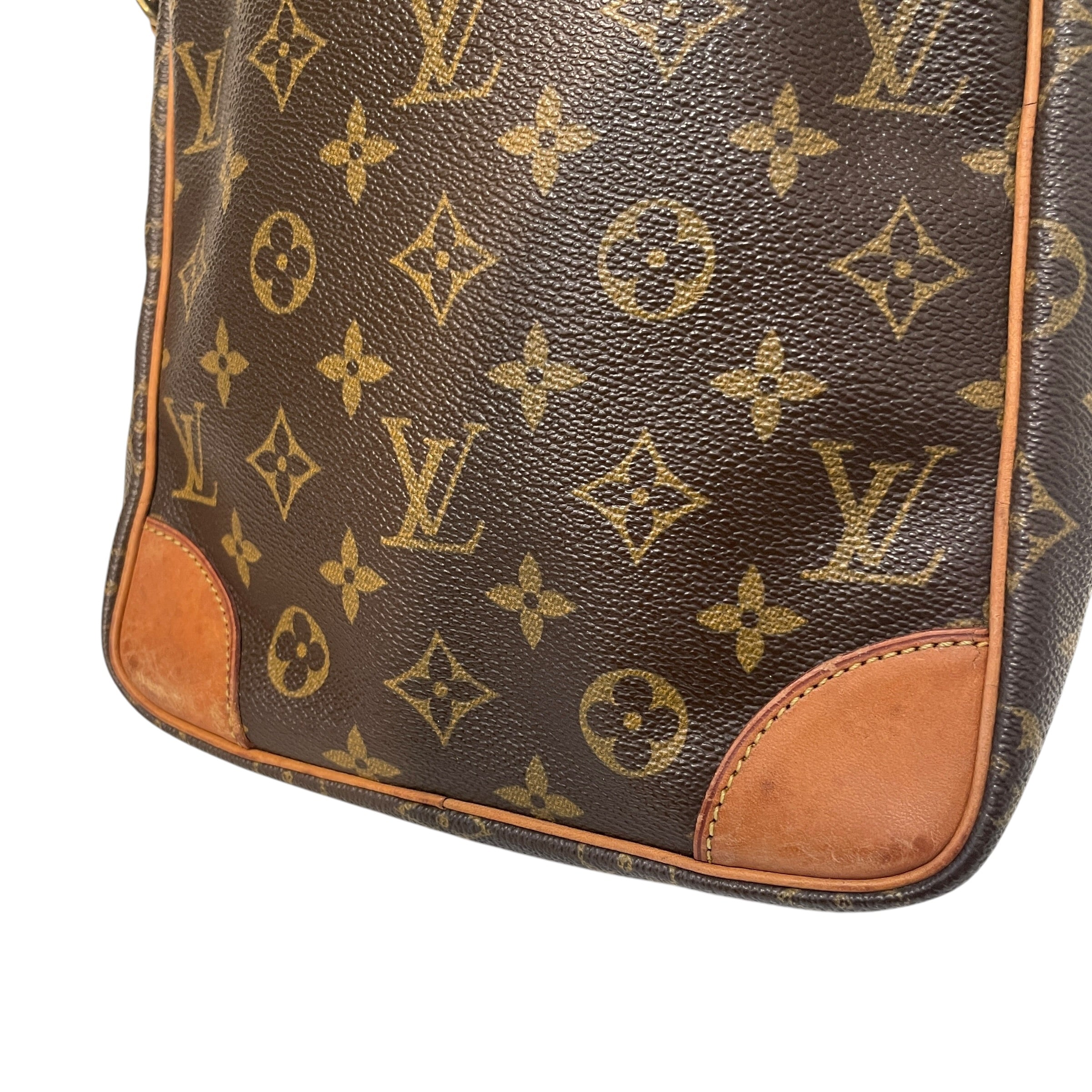 LOUIS VUITTON/Cross Body Bag/Monogram/Leather/BRW/Danube MM view 3