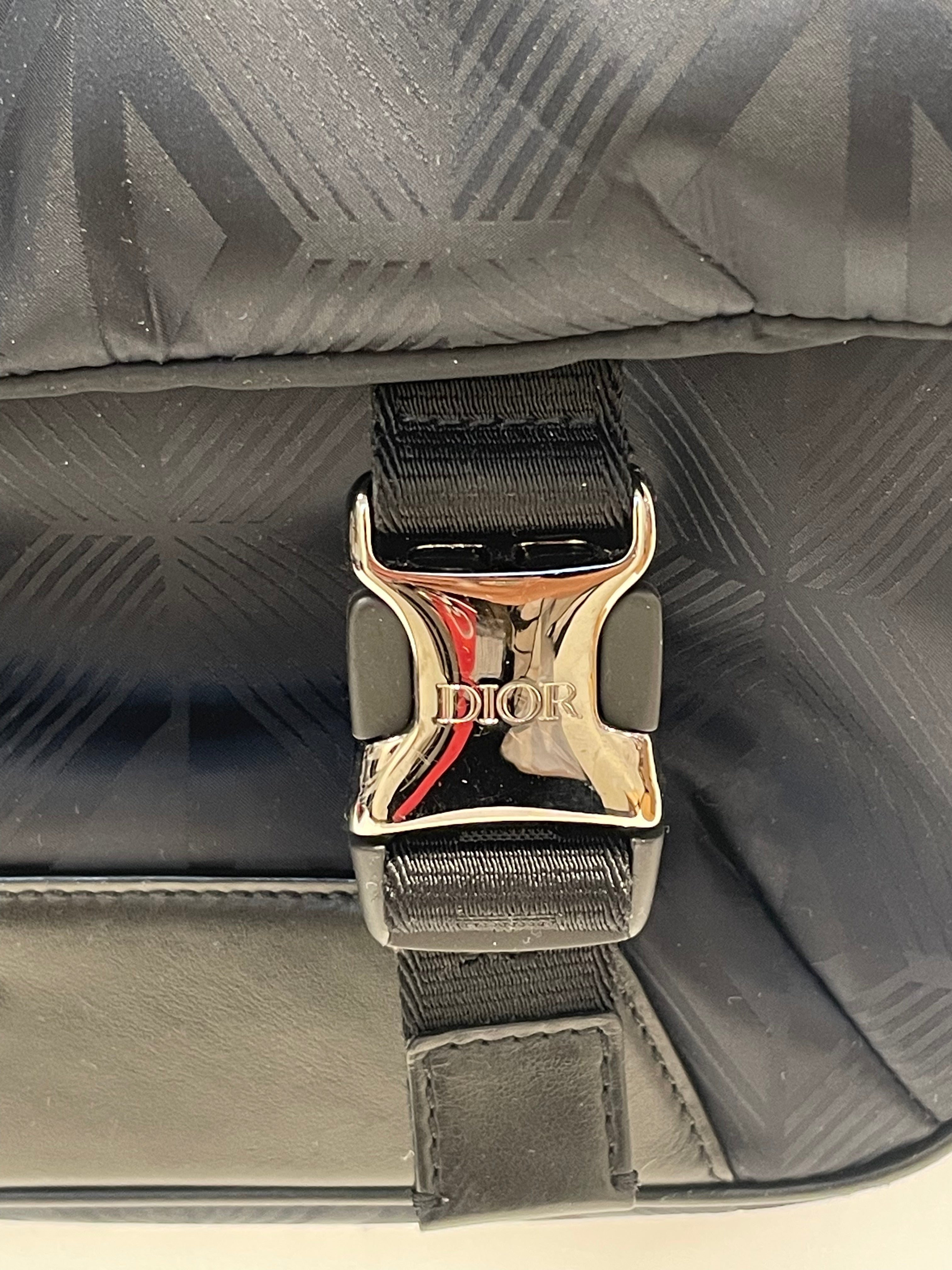 Christian Dior/Bag/Graphic/Nylon/BLK/SLV BUCKLES,DIOR ON BACK view 7