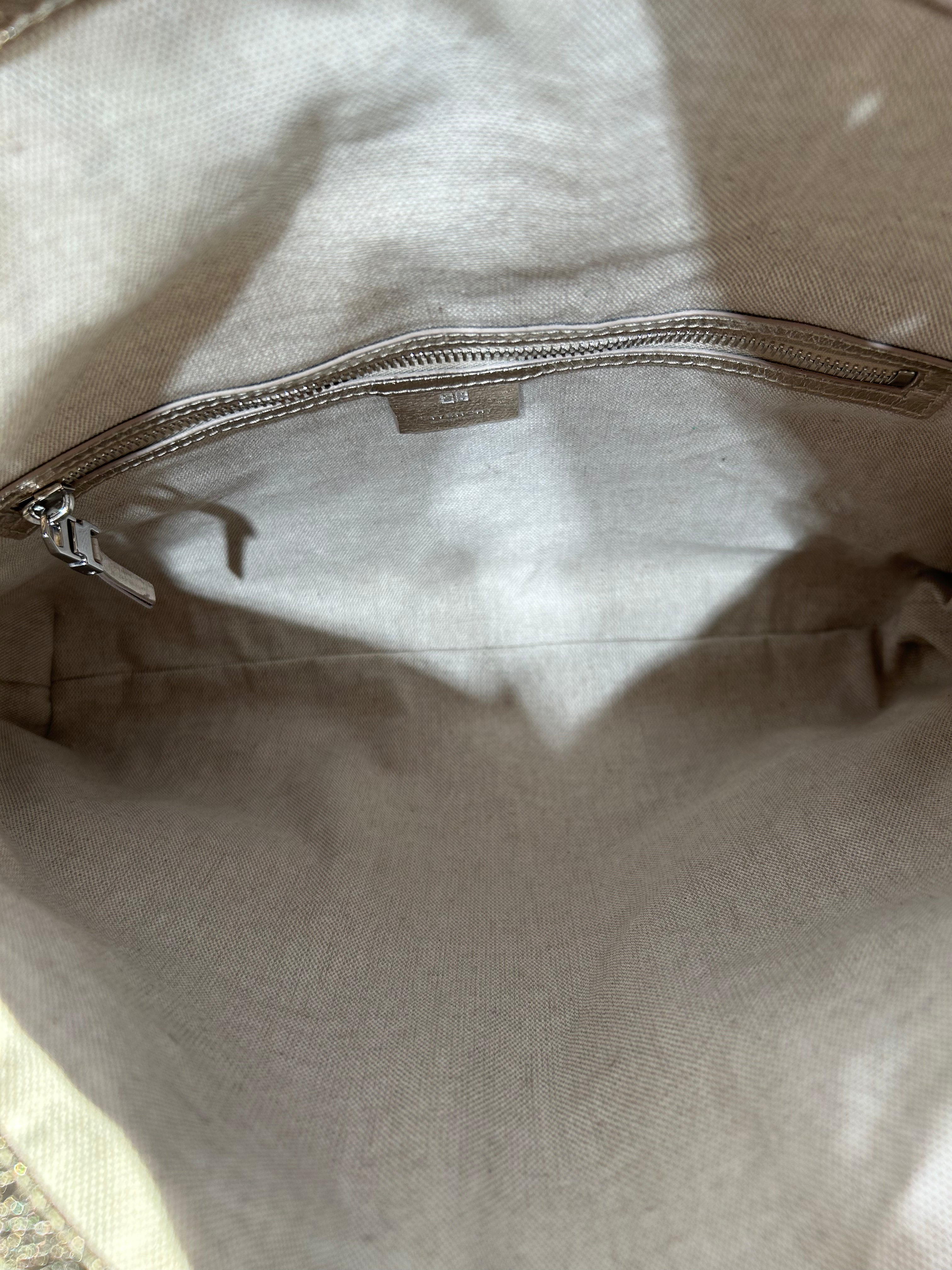 GIVENCHY/Cross Body Bag/OS/Leather/PNK/Voyou Crossbody view 3