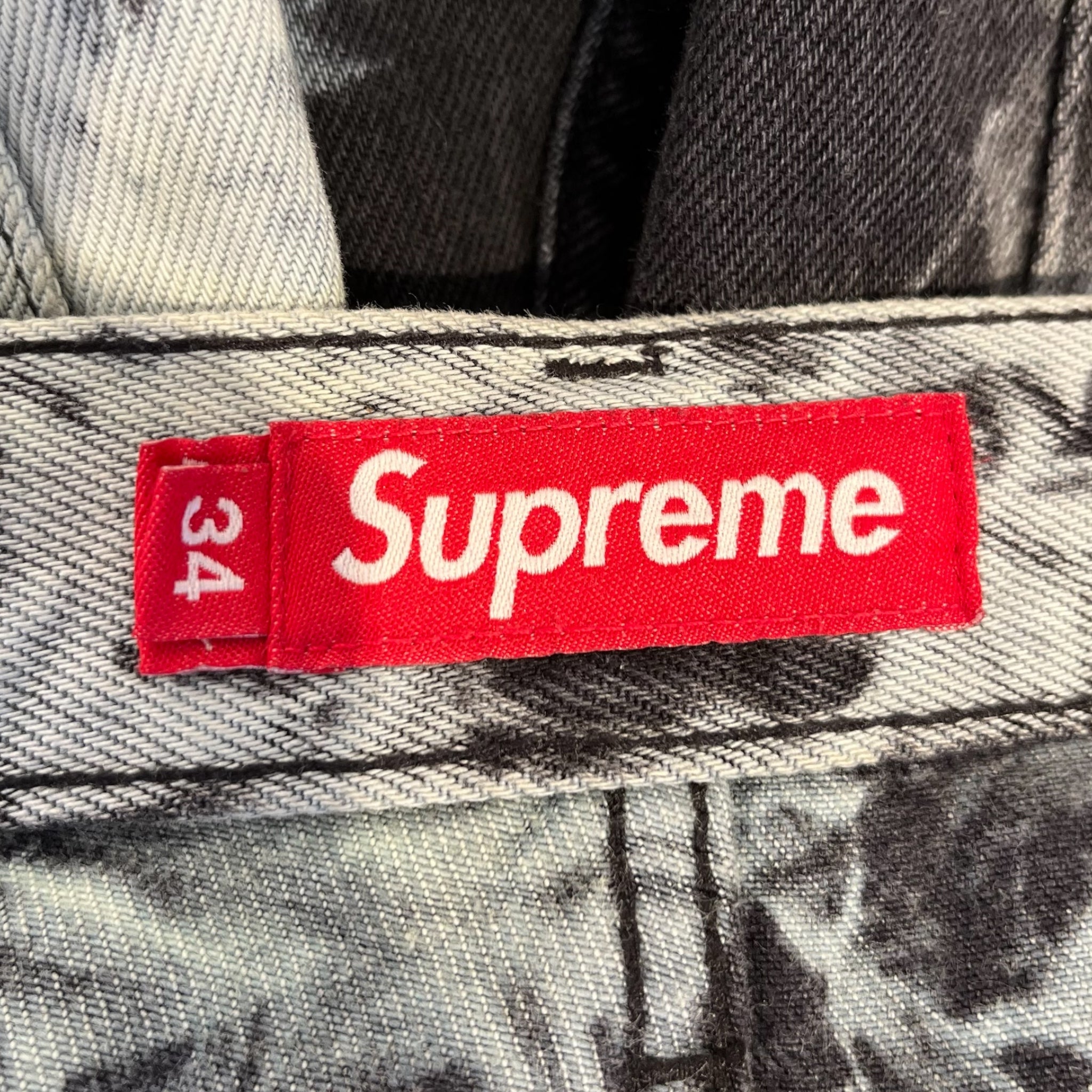 Supreme/Pants/34/Denim/MLT/All Over Print/TIE DYE REGULAR JEANS view 3