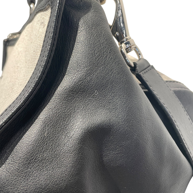 GIVENCHY/Cross Body Bag/Border/MLT/TRIM LEATHER CROSS BODY BAG
