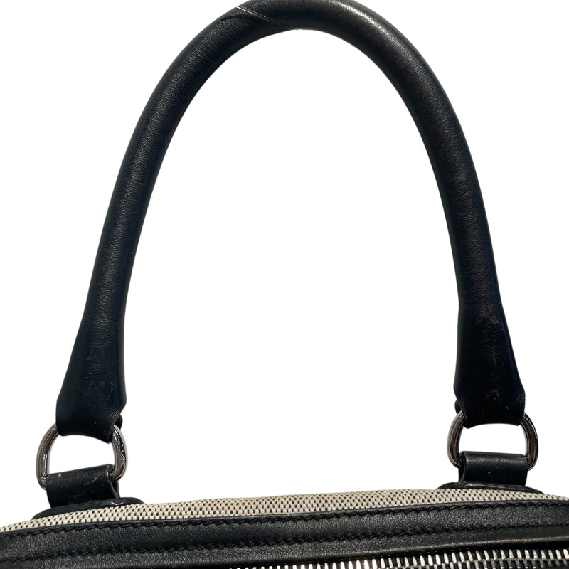 GIVENCHY/Cross Body Bag/Border/MLT/TRIM LEATHER CROSS BODY BAG
