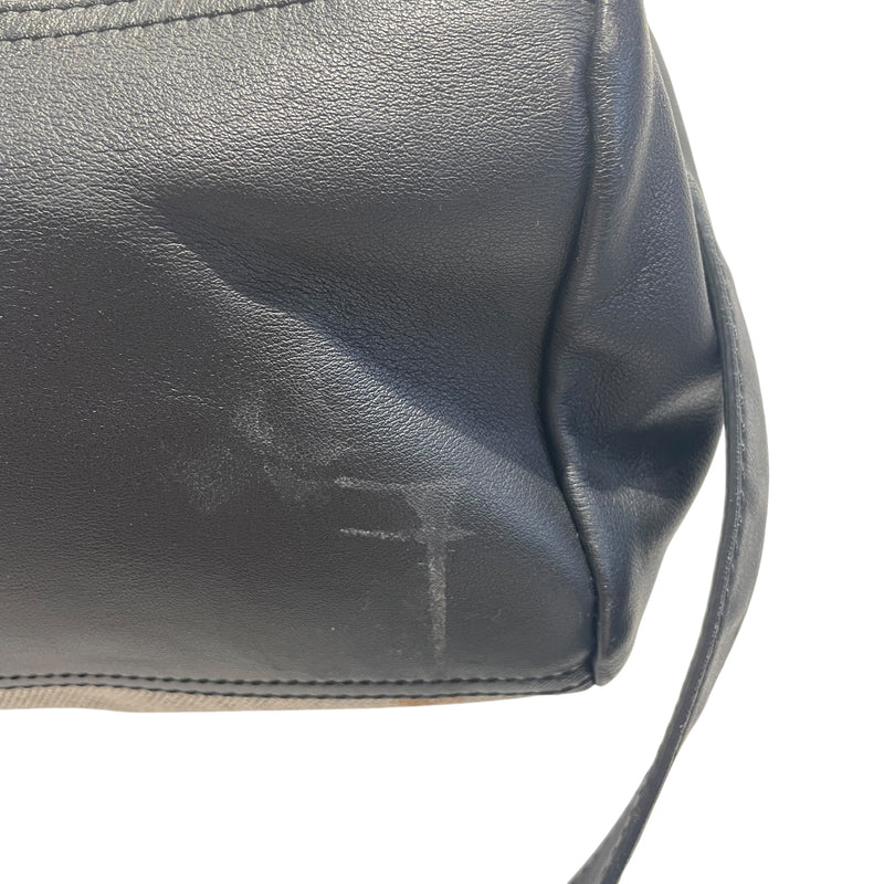 GIVENCHY/Cross Body Bag/Border/MLT/TRIM LEATHER CROSS BODY BAG