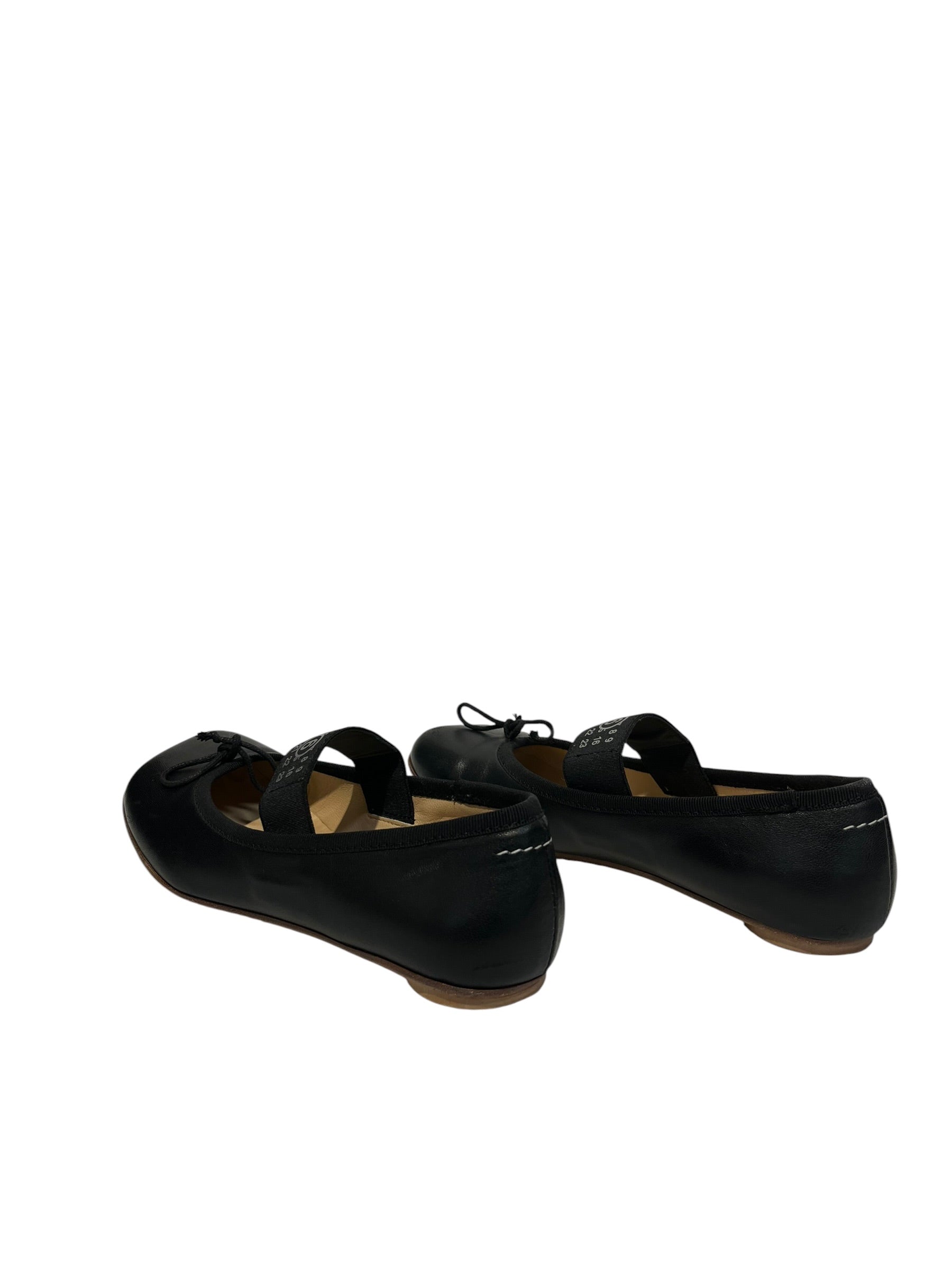 MM6/Flat Shoes/EU 34/Leather/BLK/ view 2