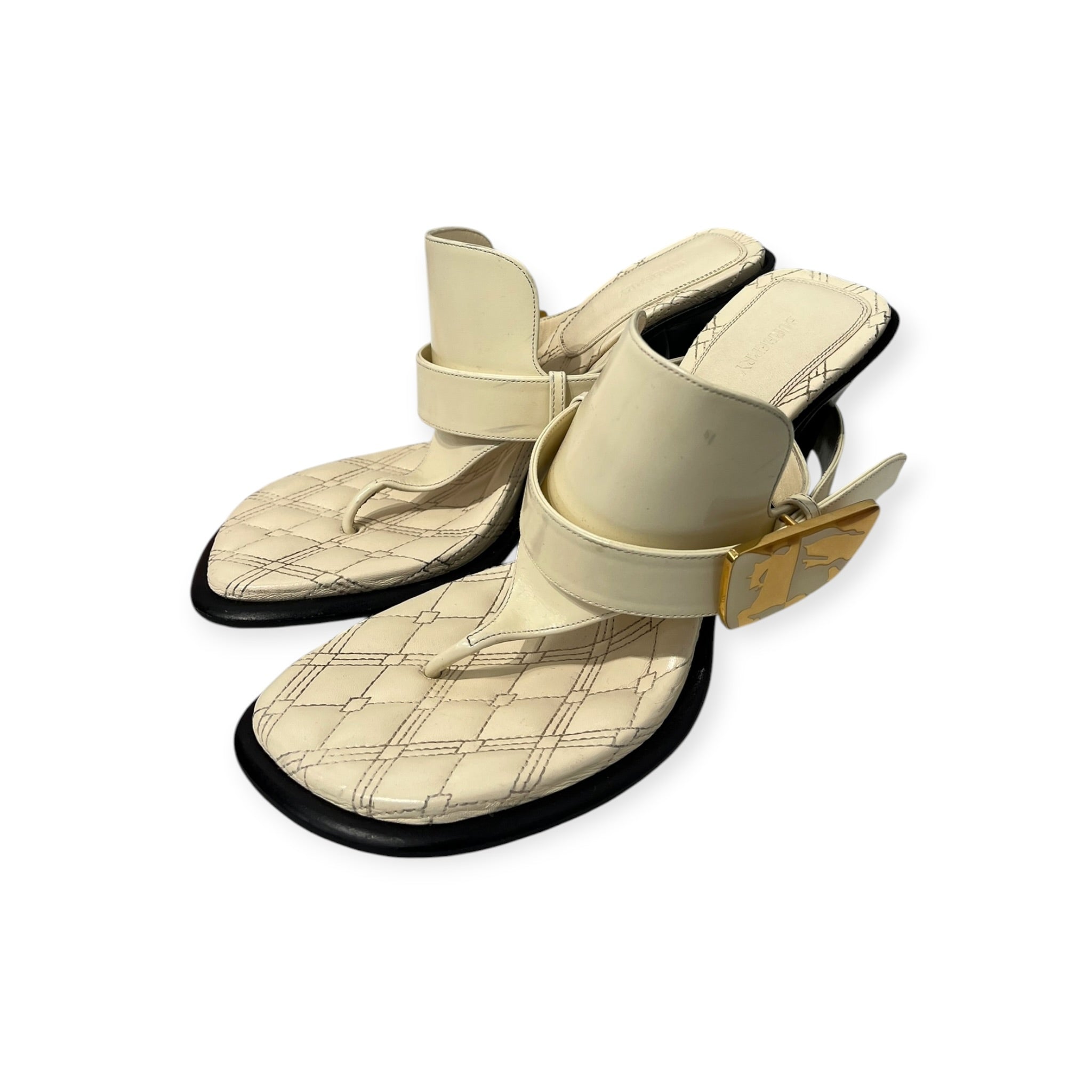 BURBERRY/Heels/EU 40/Leather/WHT/Square-Toe/GOLD BUCKLE STRAP BLACK HEEL view 1