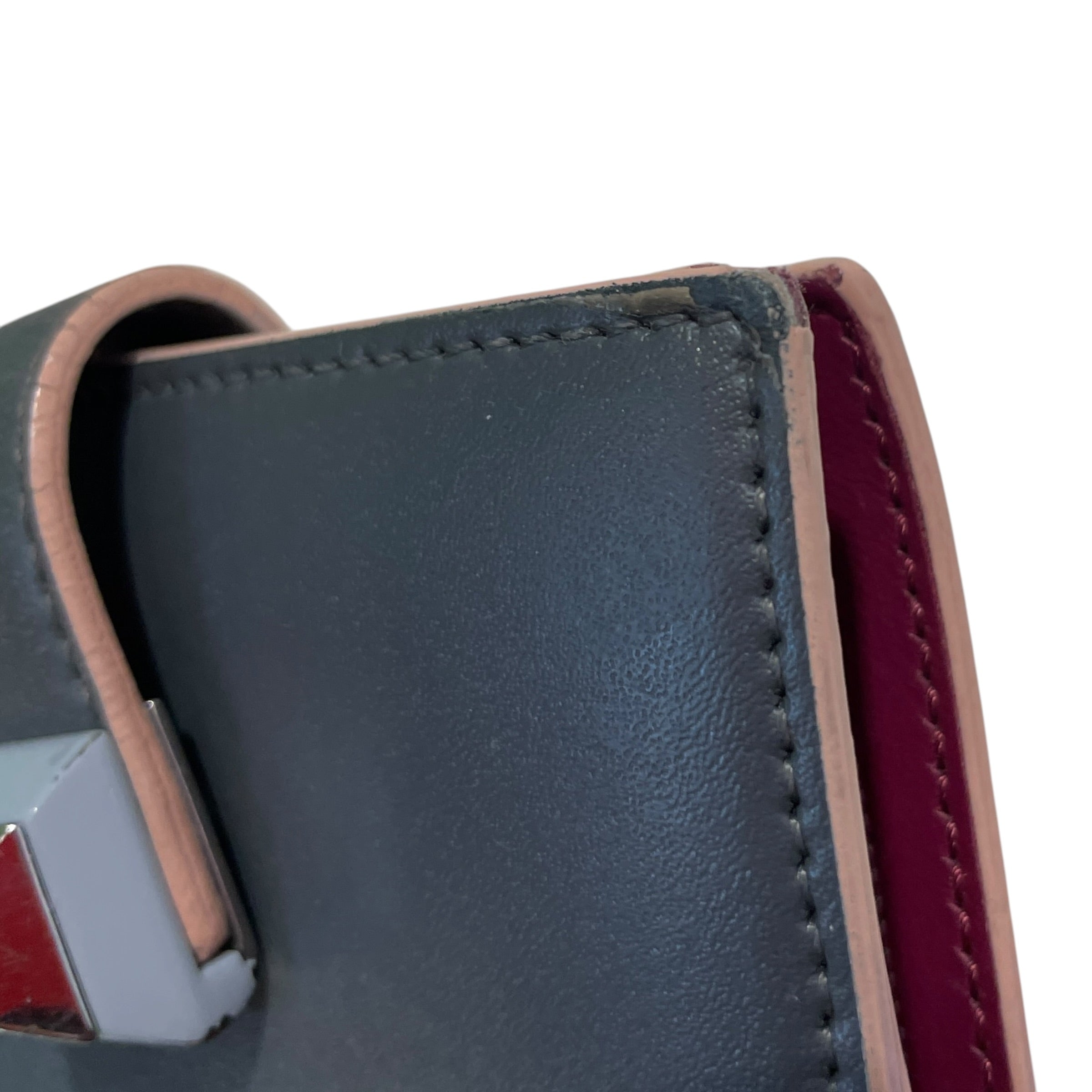 FENDI/Wallet/Leather/GRY/Grey Pyramid Stud Snap Closure view 6