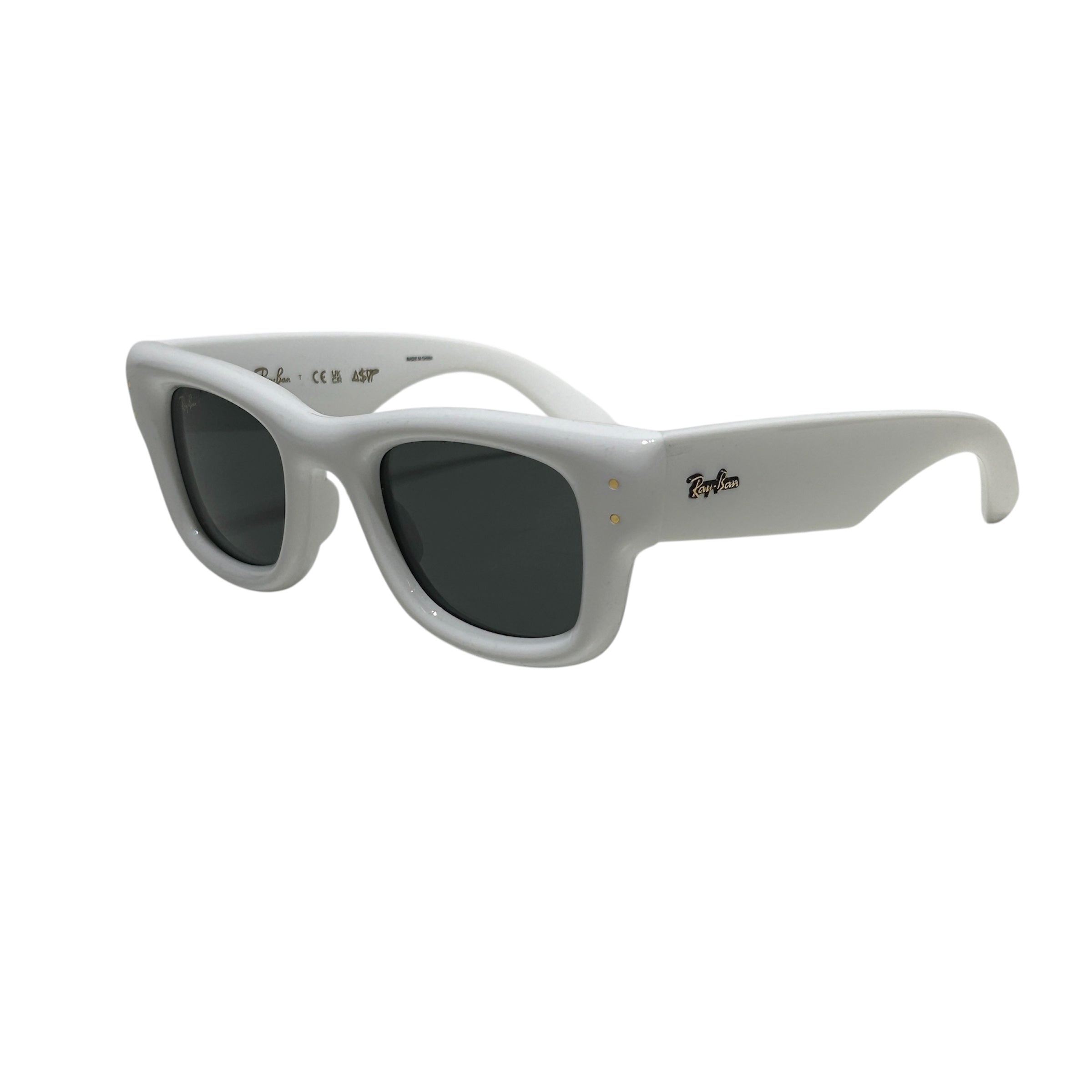 Ray-Ban/Sunglasses/Plastic/WHT/ view 2