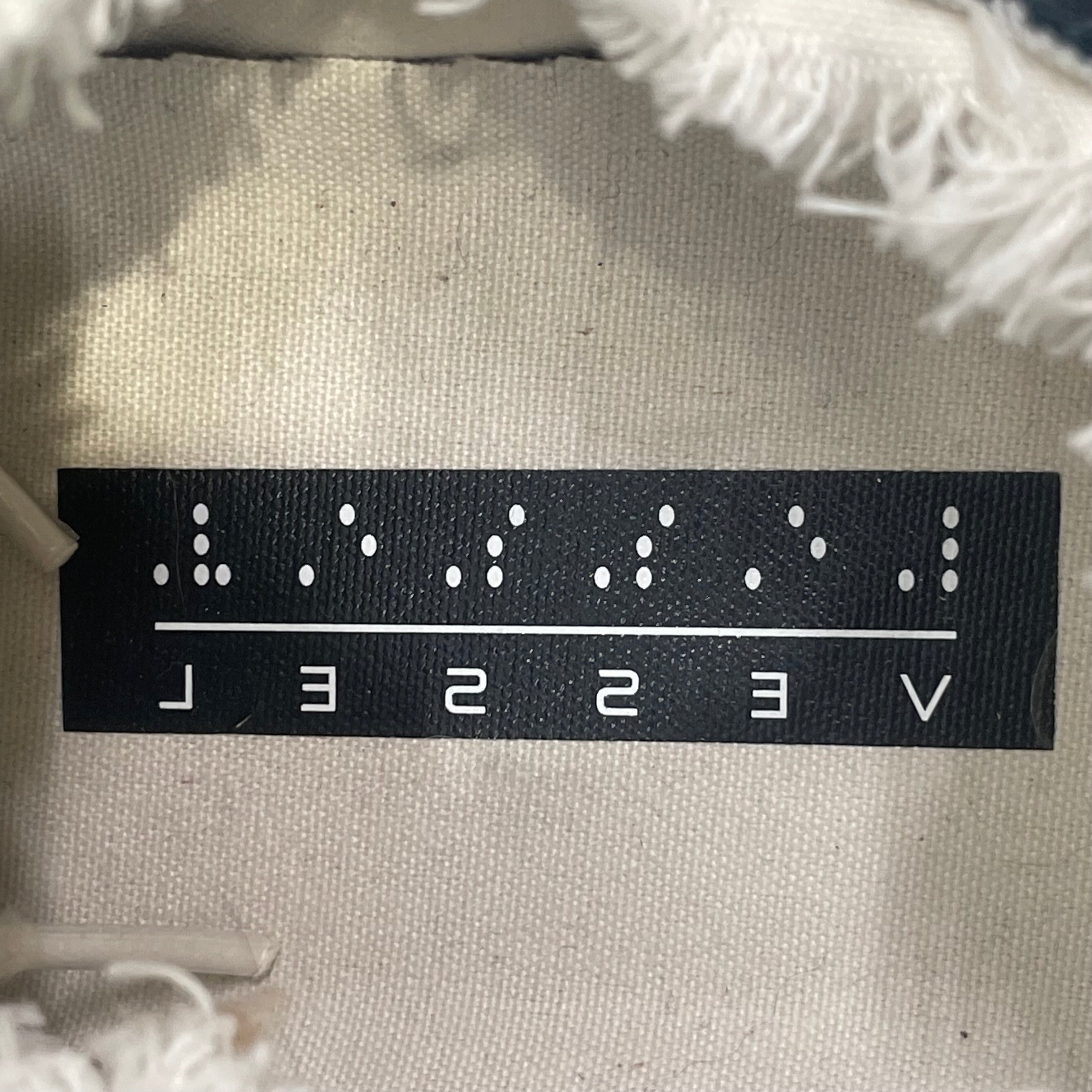 VESSEL/YOHJI YAMAMOTO/Low-Sneakers/US 8/Cotton/BLK/chunky/g.o.p/distressed view 5