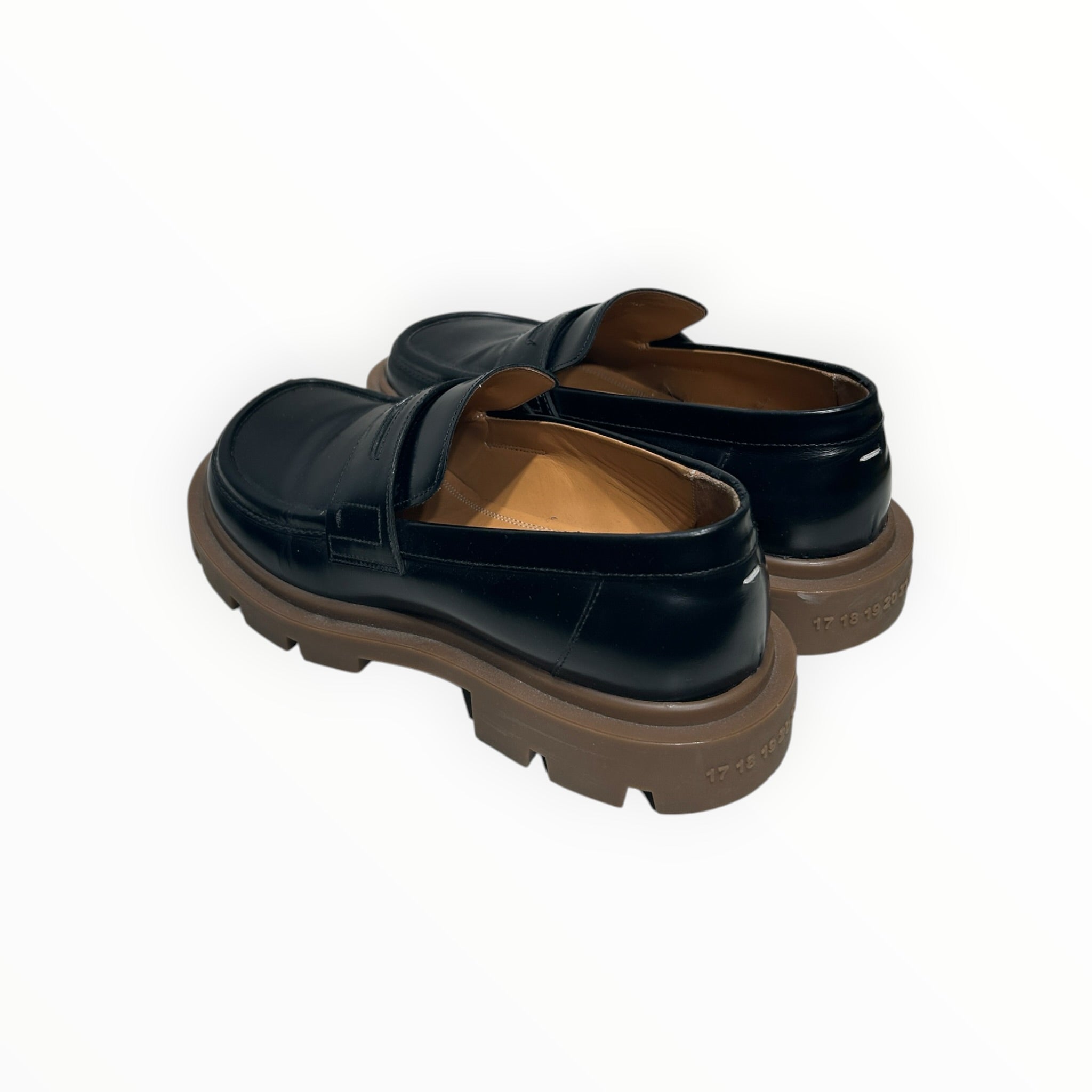 Maison Margiela/Loafers/EU 41/Leather/BLK/SQUARE TOE BROWN SOLE view 2