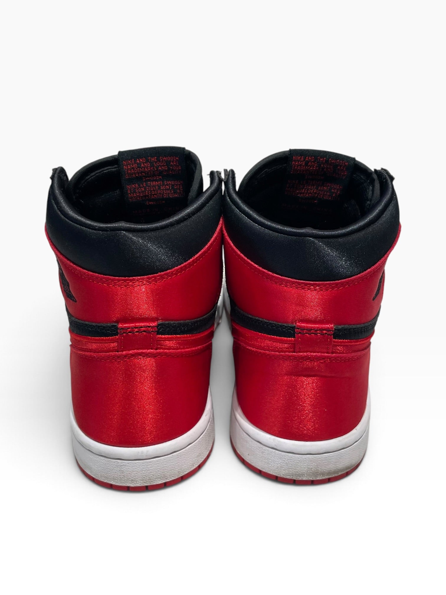 NIKE/Hi-Sneakers/US 7/RED/Jordan 1 Retro OG Satin view 4