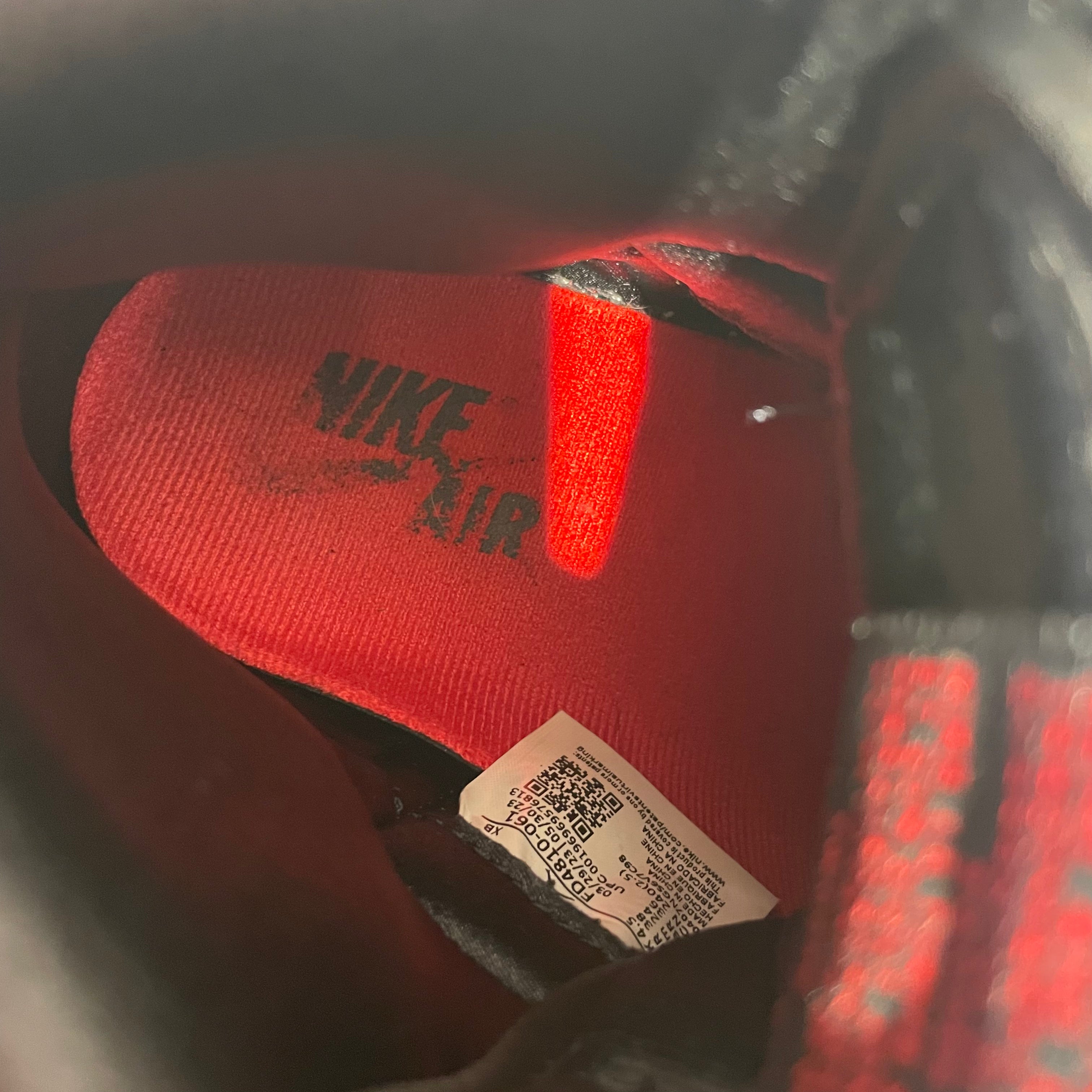 NIKE/Hi-Sneakers/US 7/RED/Jordan 1 Retro OG Satin view 5
