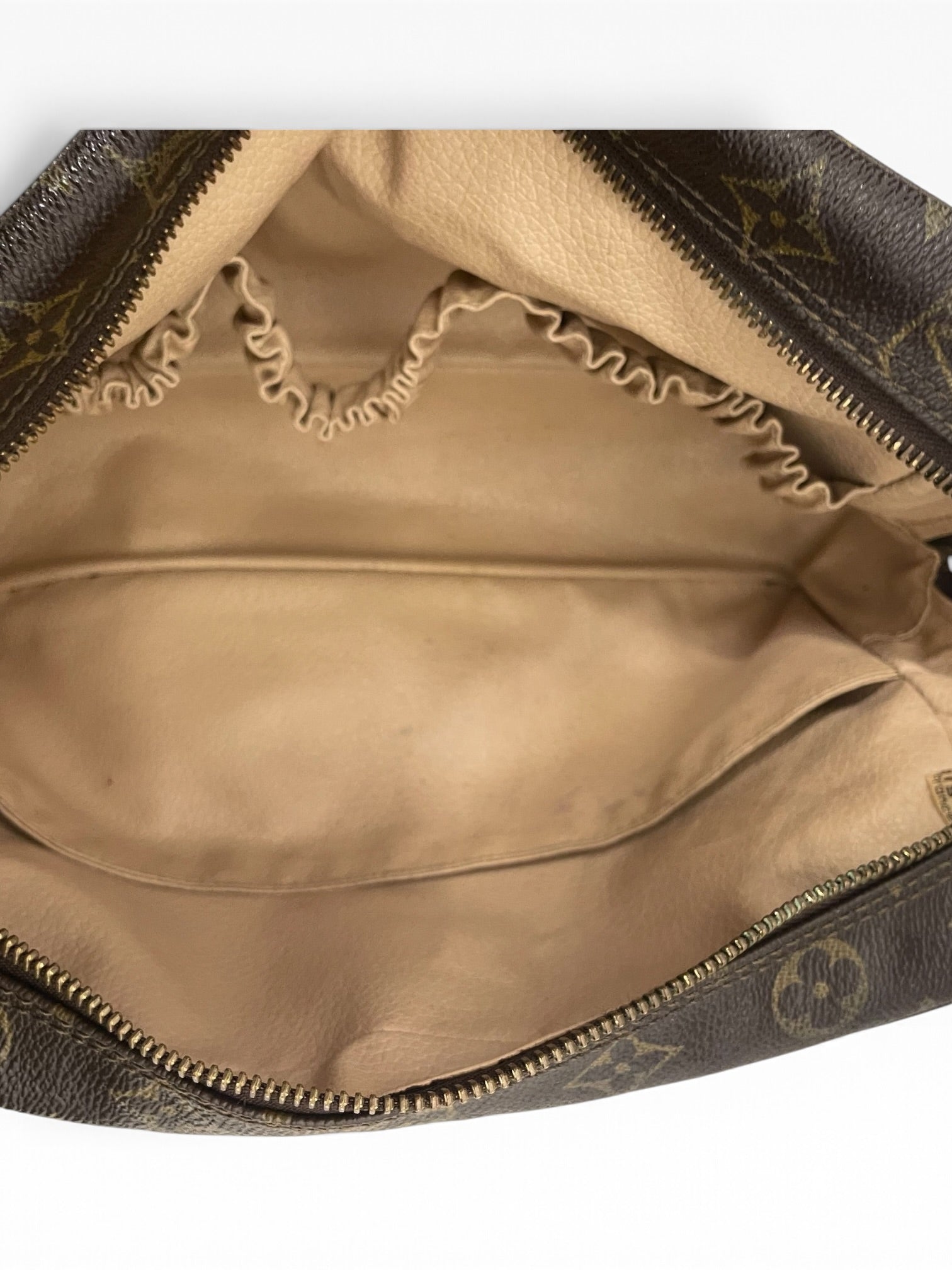 LOUIS VUITTON/Pouch/Monogram/Leather/BRW/Vanity Leather Handbag view 3