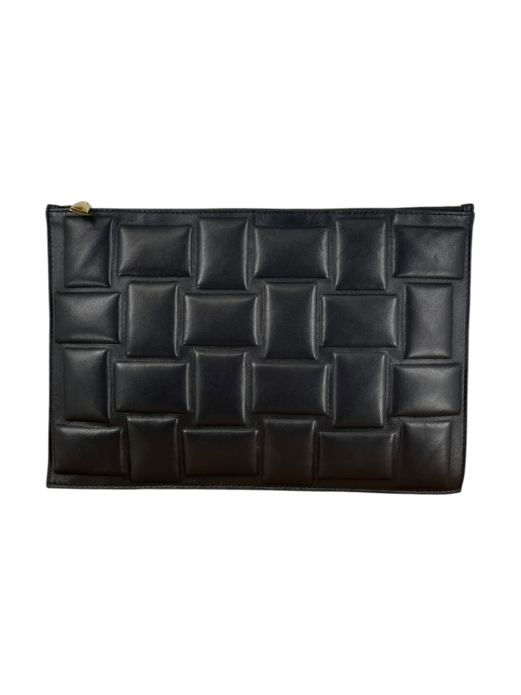 BOTTEGA VENETA/Clutch Bag/Leather/BLK/EMBOSSED CLUTCH view 1